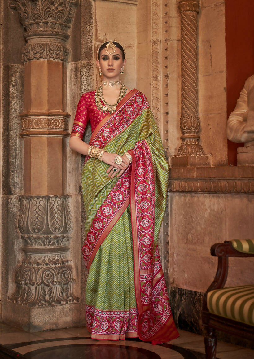 Olive Green Banarasi Weaving, Ultra Aqua Finish, Zari Work Banarasi Silk Saree - Rath Kunti - Swadesiicart