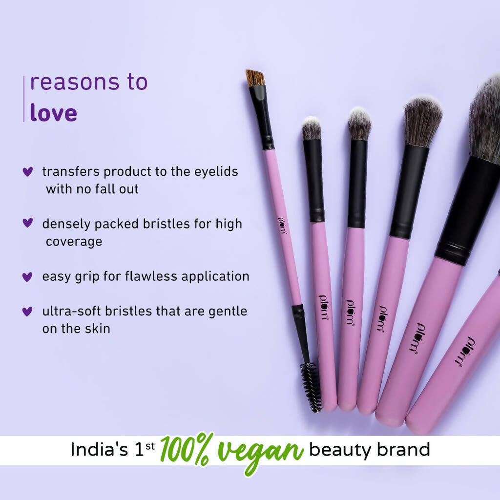 Plum Soft Blend Eyeshadow Patting Brush Easy Pick-up 05 - Swadesiicart