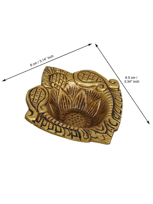 eCraftIndia Beige Ethnic Design Diyas | Swadesiicart