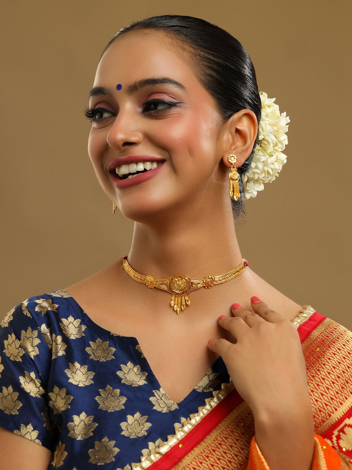 Ruby Raang Golden Choker with Earrings | Swadesiicart