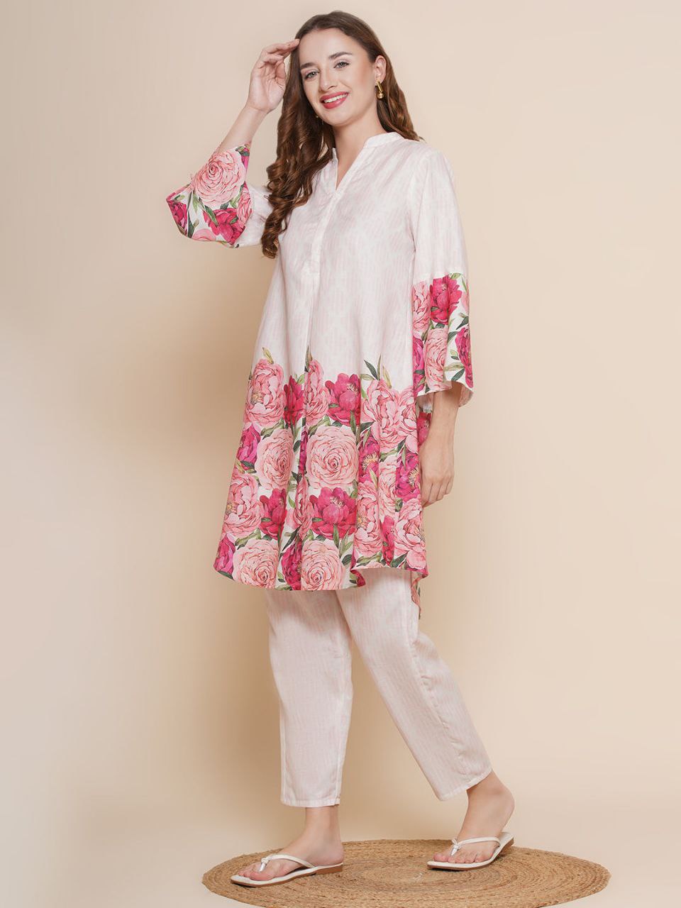 NOZ2TOZ Floral Printed Knee Length V Neck 3/4 Sleeves Co-Ords Set For Women - White - Swadesiicart