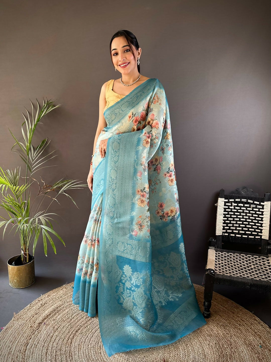 Joban Fashion Sky Blue Floral Motifs Banarasi Silk Sarees | Swadesiicart
