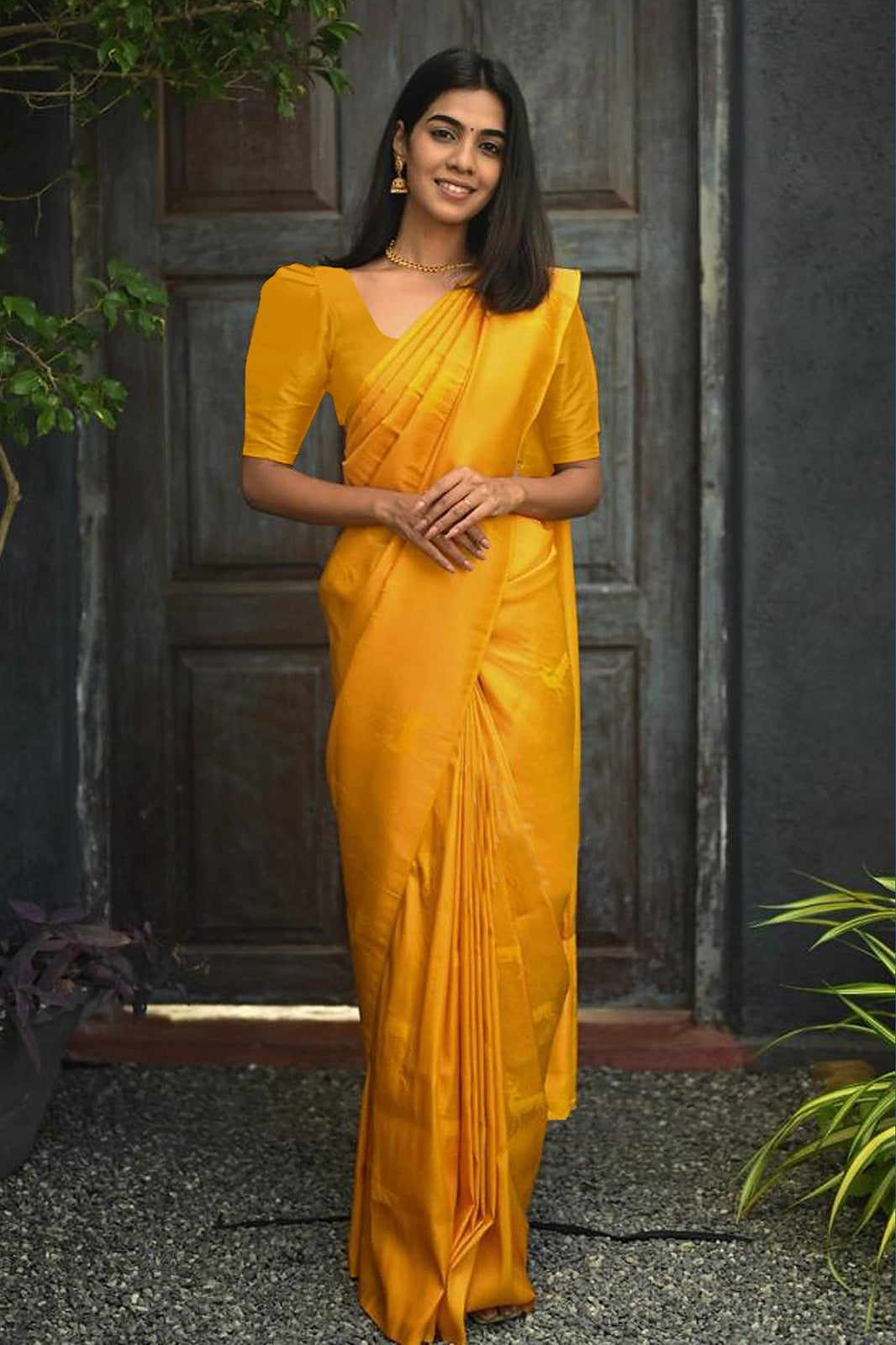 Vamika Weaving Banarasi Jacquard yellow Kanjivaram Saree | Swadesiicart
