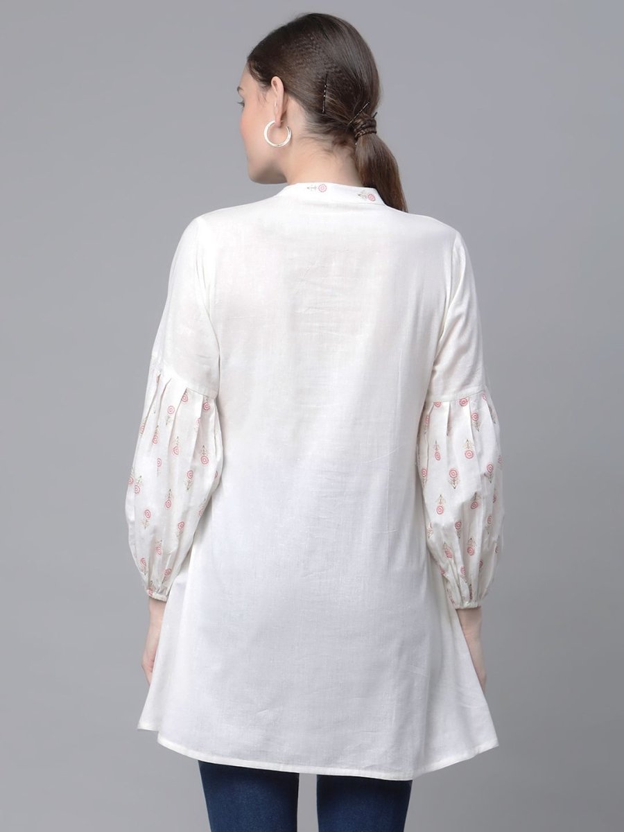 Ahalyaa Off White Pure Cotton Printed Tunic | Swadesiicart