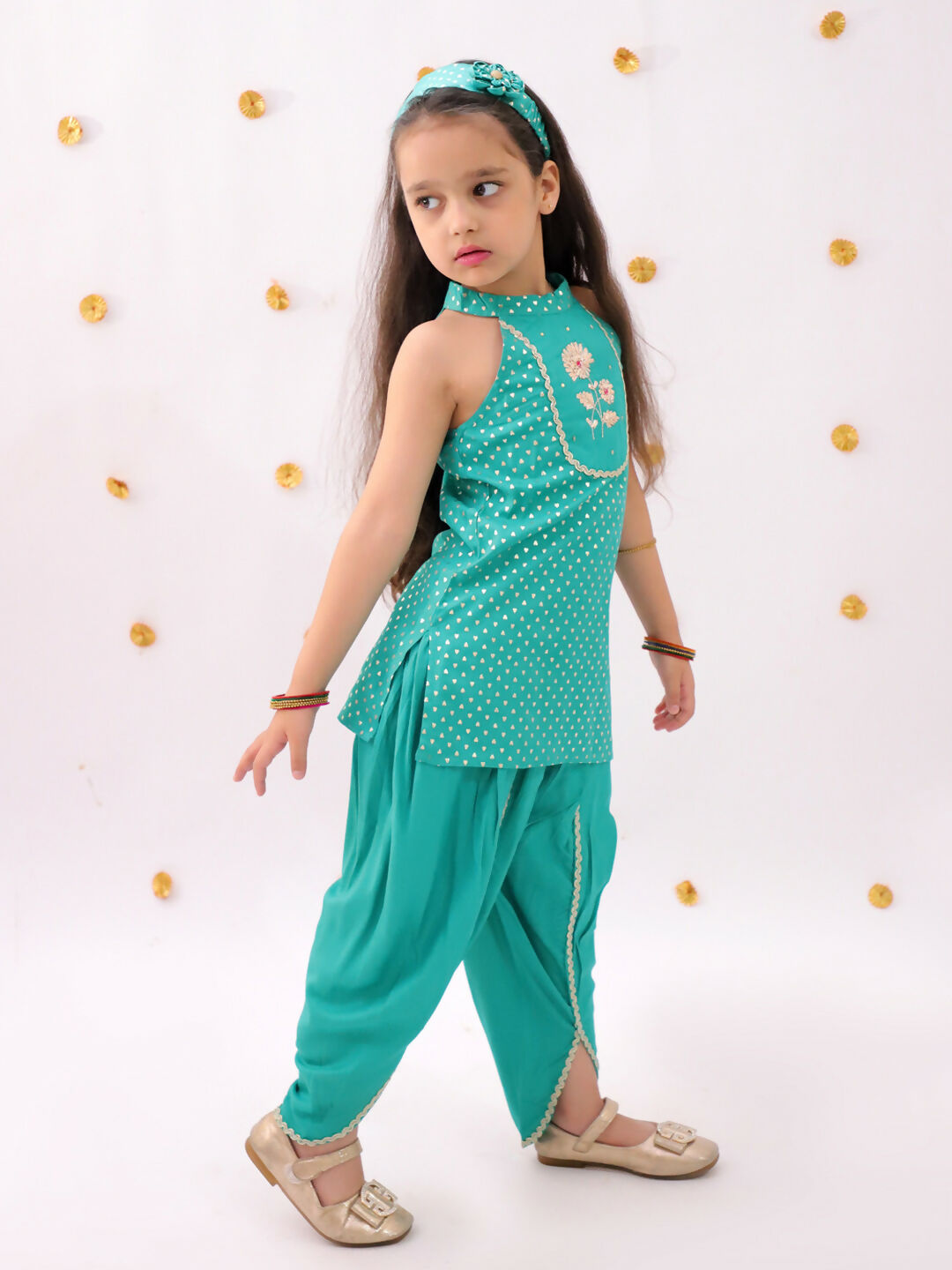 Lil Drama Khilkhilahat Green Kurta Dhoti Set For Girls | Swadesiicart