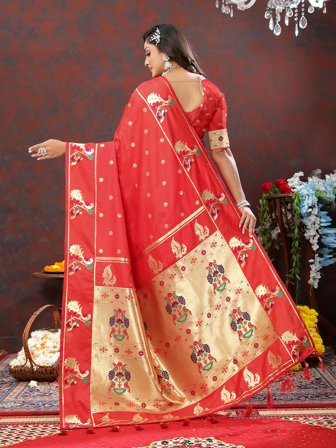 Lorenvalley Fashion Red Soft Paithani Silk Woven Design Gold Zari Meenakari Weaving Saree - Swadesiicart