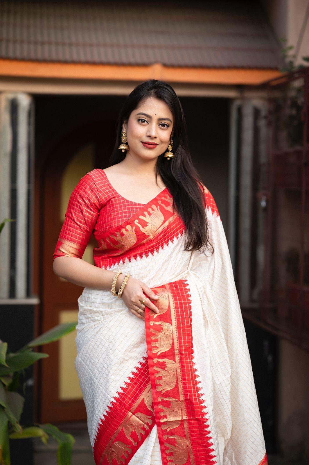 Red Silk Zari Woven Saree with Unstitched Blouse - Hiral Fashion | Swadesiicart