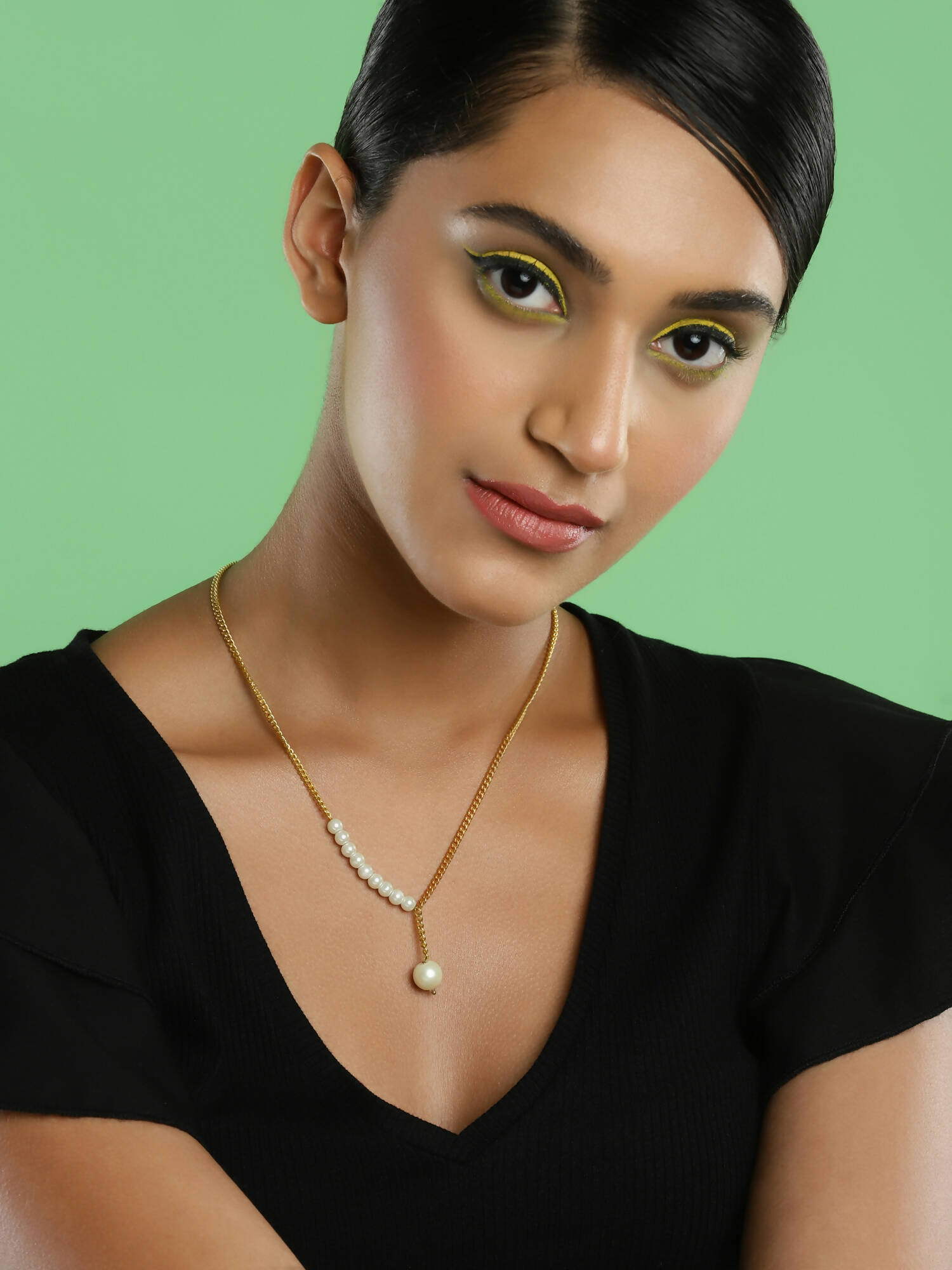 Women's Gold-Polished Chain - Ruby Raang | Swadesiicart