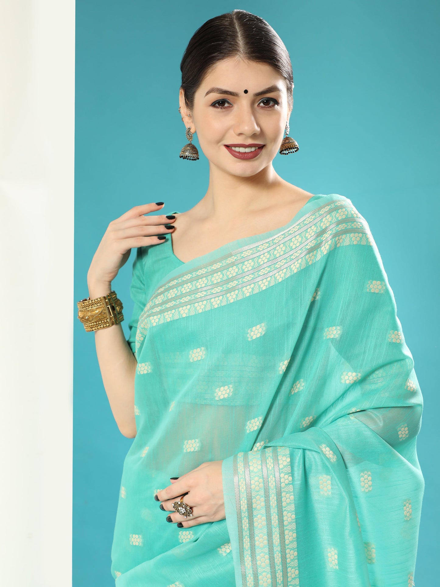 Vishnu Weaves Women's Sea Green Lucknowi Cotton Chikankari Woven Saree with Blouse - Swadesiicart