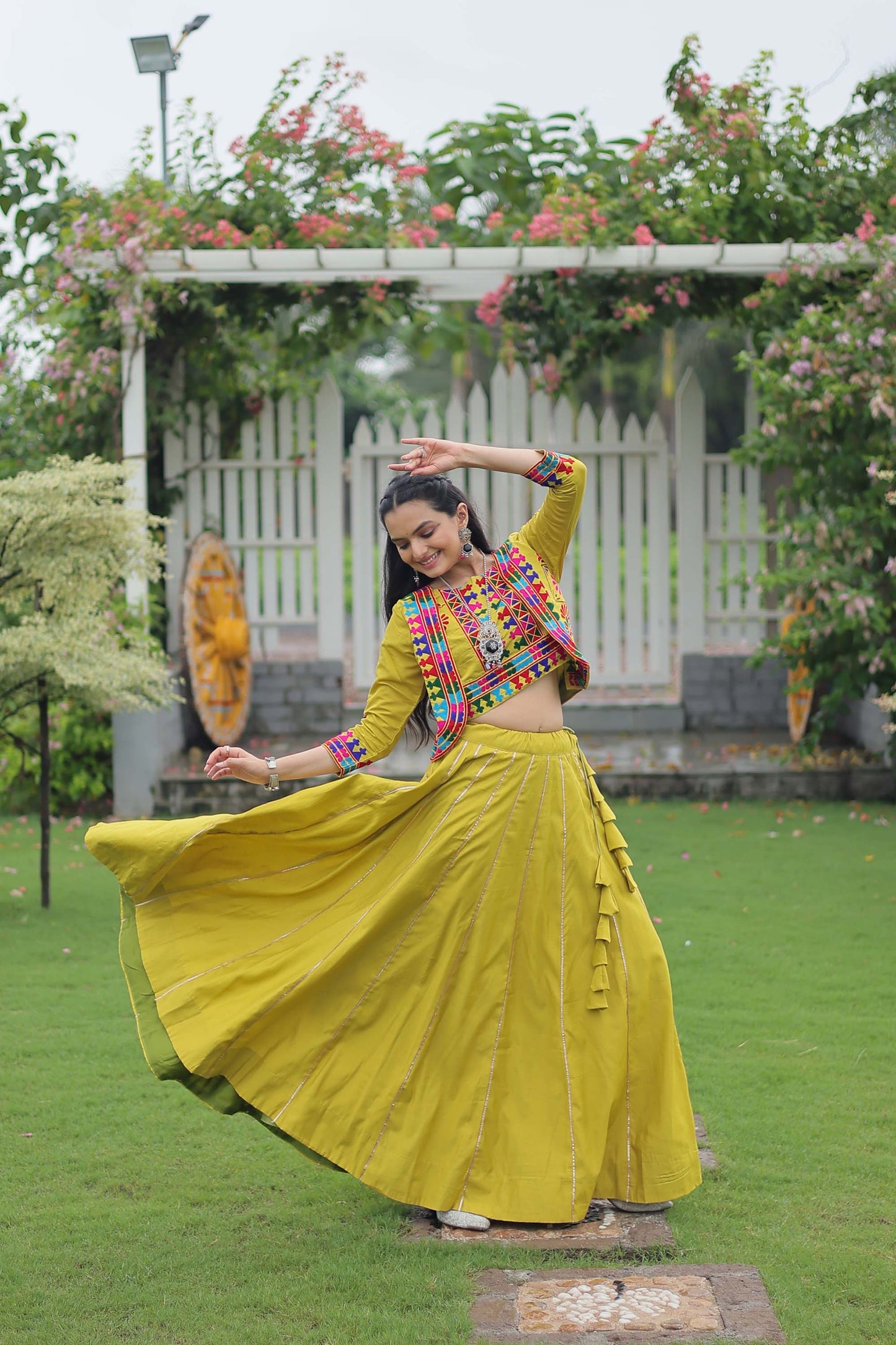 Lorenvalley Fashion Parotgreen Roman Silk with Attractive Gota-Patti Lace Lehenga Choli | Swadesiicart