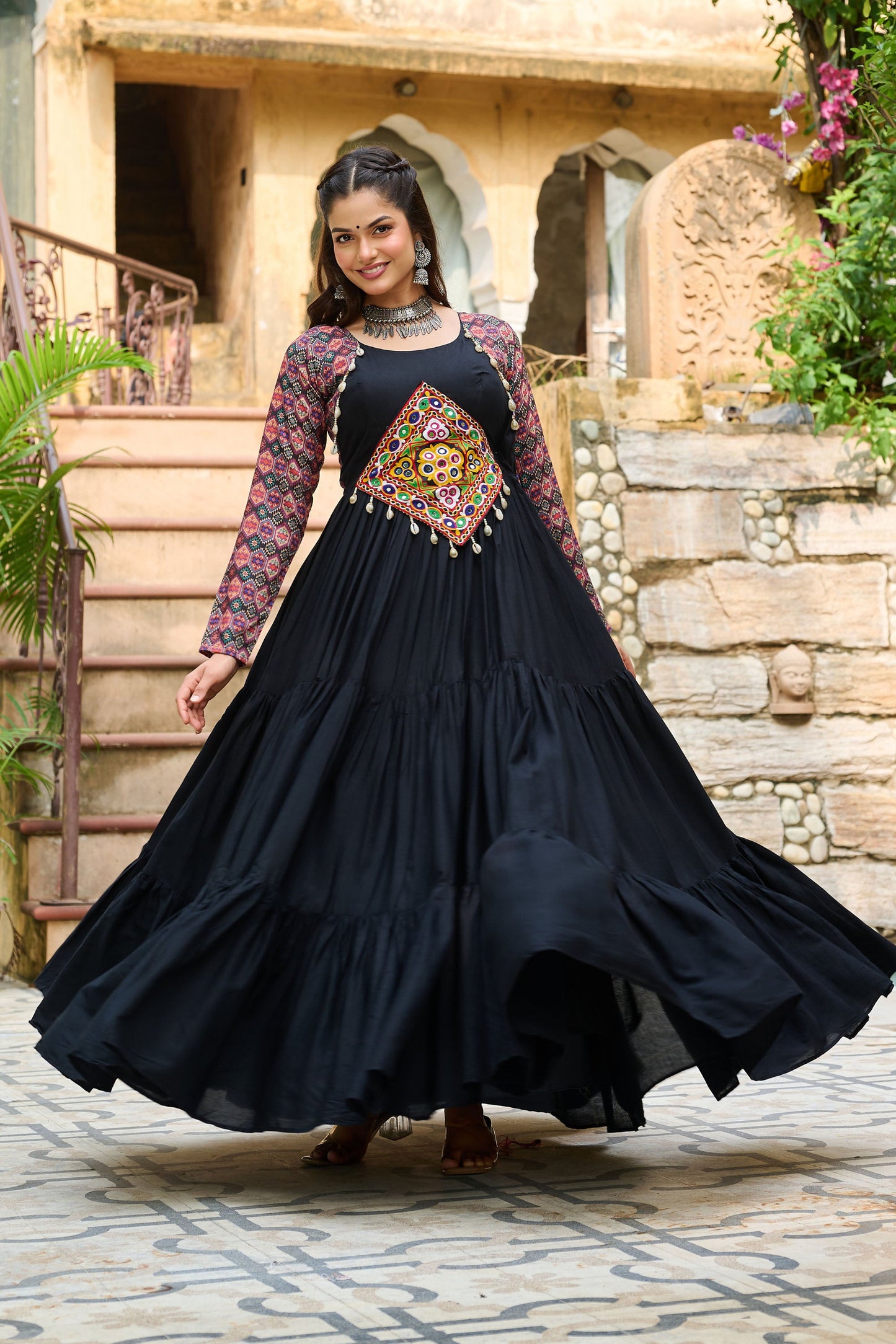 Lorenvalley Fashion Black Rayon Kutchi Gamthi Embroidered Work & Cotton Print Work Gown | Swadesiicart
