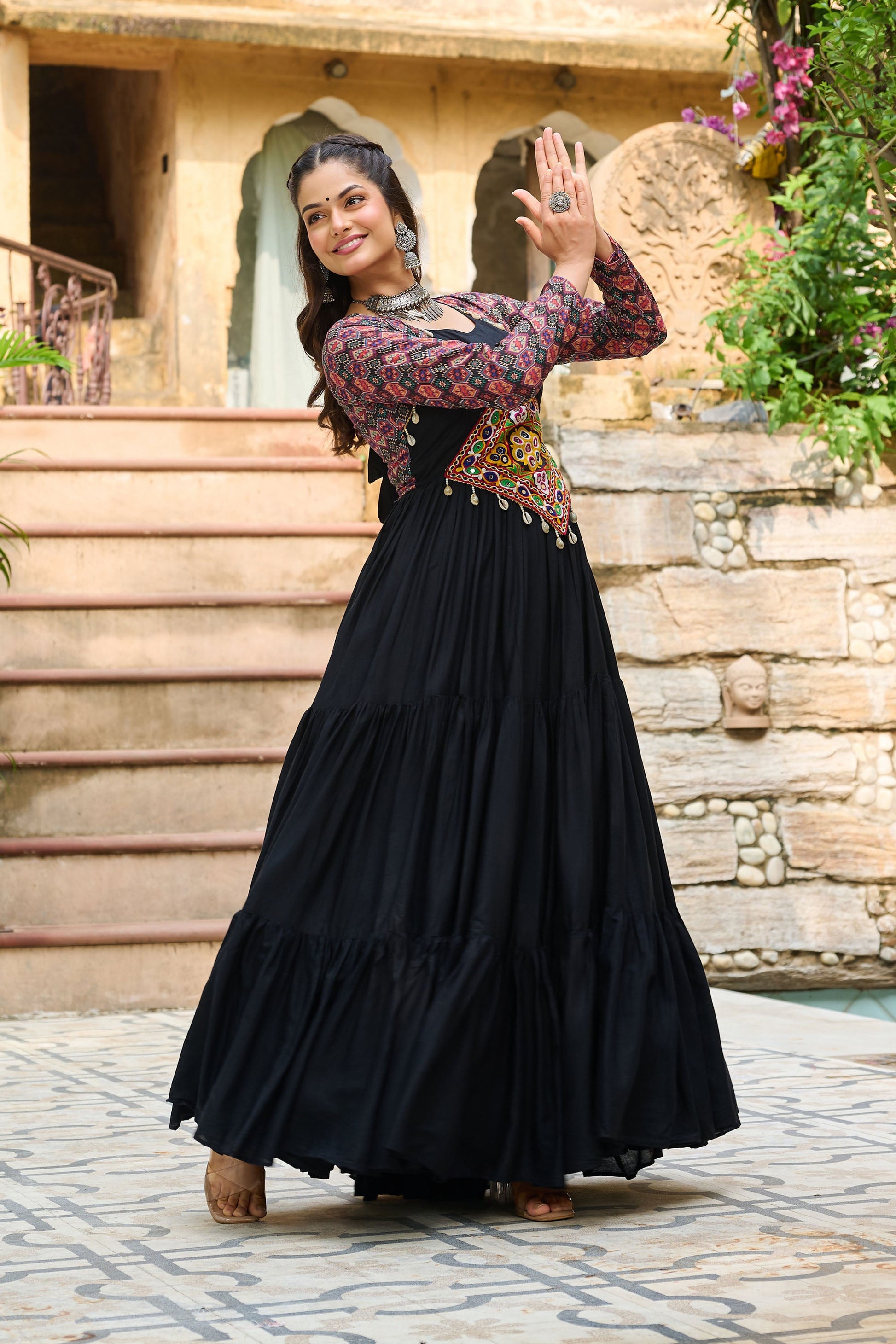 Lorenvalley Fashion Black Rayon Kutchi Gamthi Embroidered Work & Cotton Print Work Gown | Swadesiicart