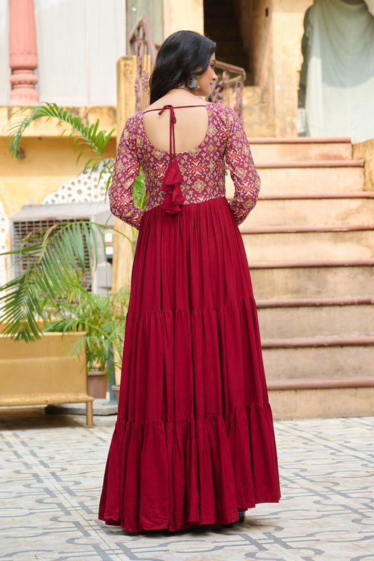 Lorenvalley Fashion Maroon Rayon Kutchi Gamthi Embroidered Work & Cotton Print Work Gown | Swadesiicart