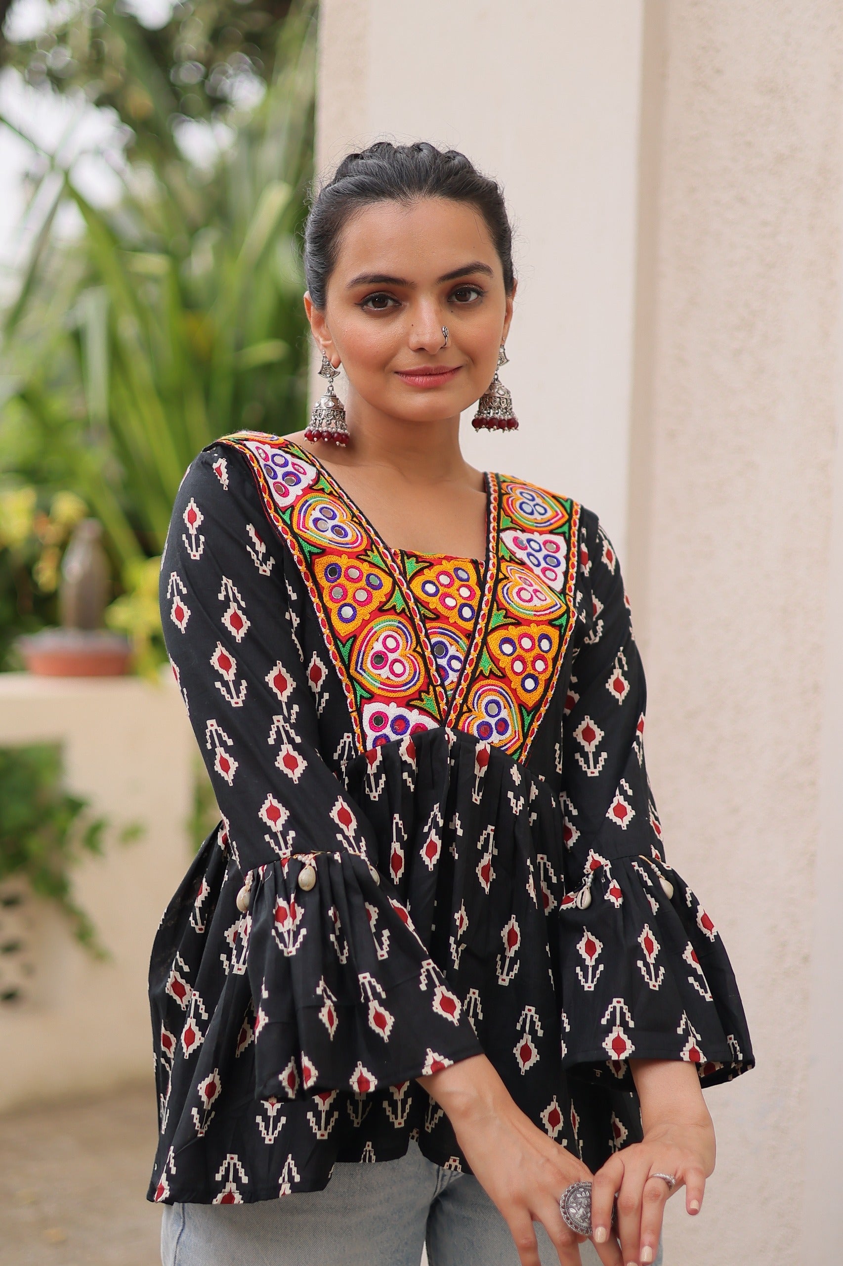 Prazu Fashion Black Cotton Print With Kutchi Patchwork Top For Navratri - Swadesiicart