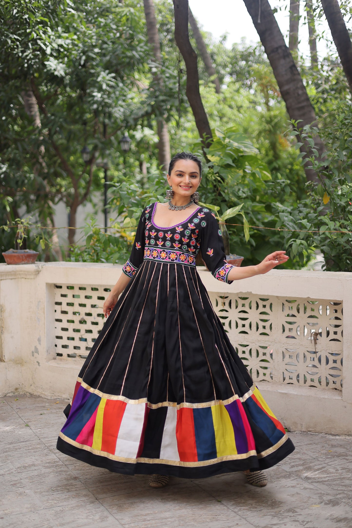 Lorenvalley Fashion Black Roman Silk with Thread work & Gota Lace embellished Work Gown | Swadesiicart