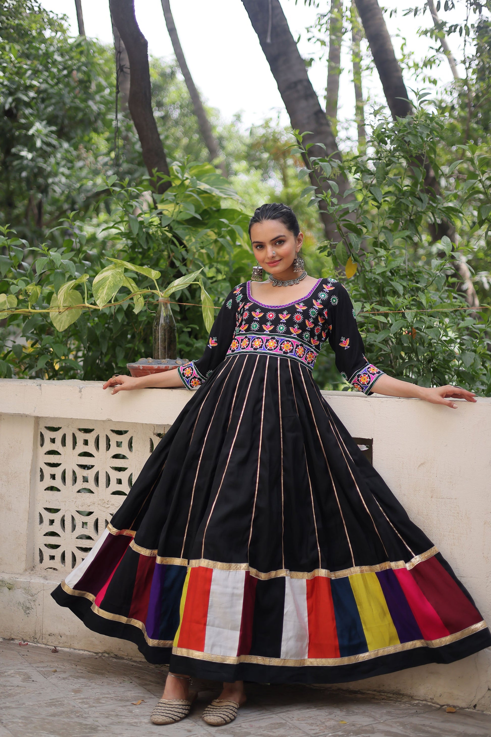 Lorenvalley Fashion Black Roman Silk with Thread work & Gota Lace embellished Work Gown | Swadesiicart