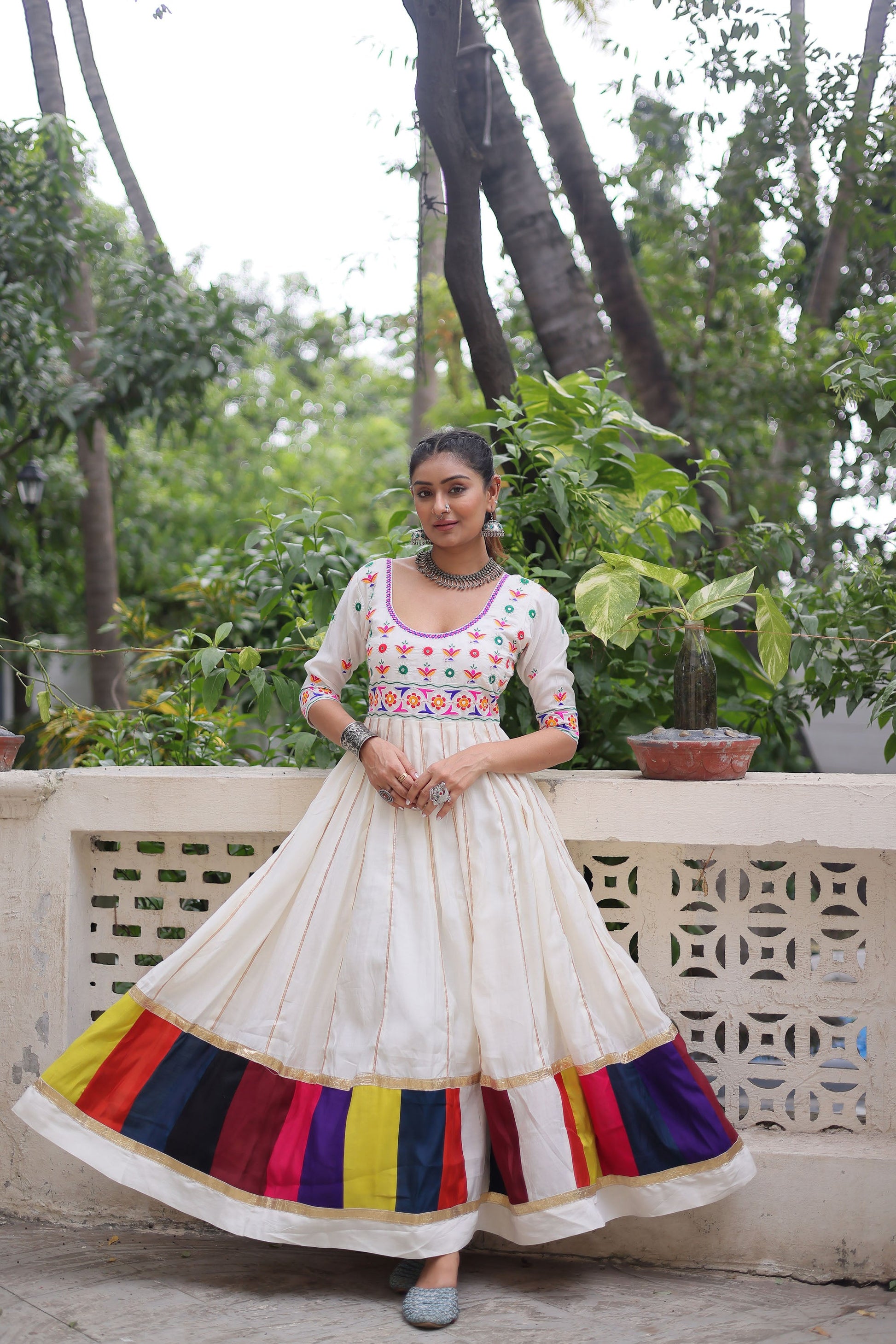 Lorenvalley Fashion White Roman Silk with Thread work & Gota Lace embellished Work Gown | Swadesiicart