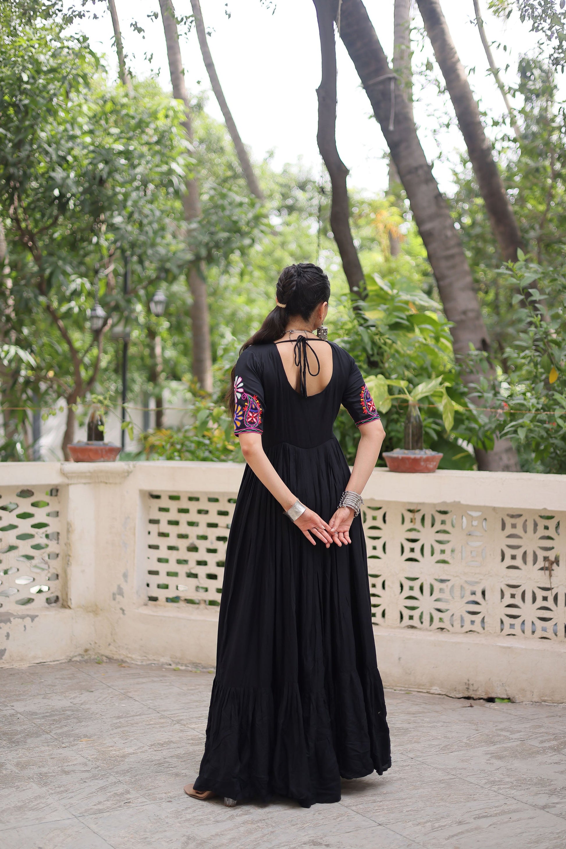 Lorenvalley Fashion Black Rayon with Kutchi Gamthi Embroidered Thread Work Gown | Swadesiicart