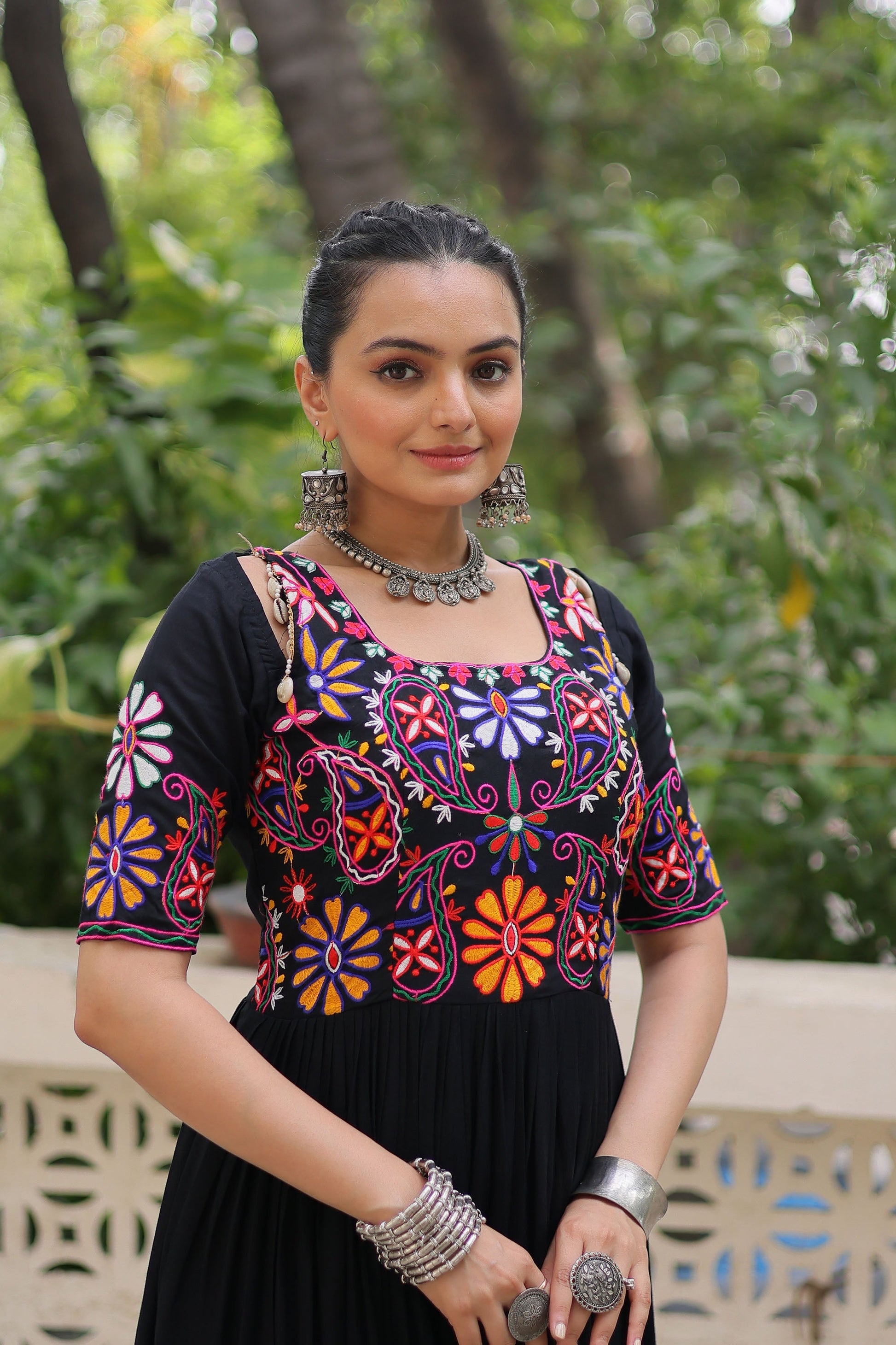 Lorenvalley Fashion Black Rayon with Kutchi Gamthi Embroidered Thread Work Gown | Swadesiicart