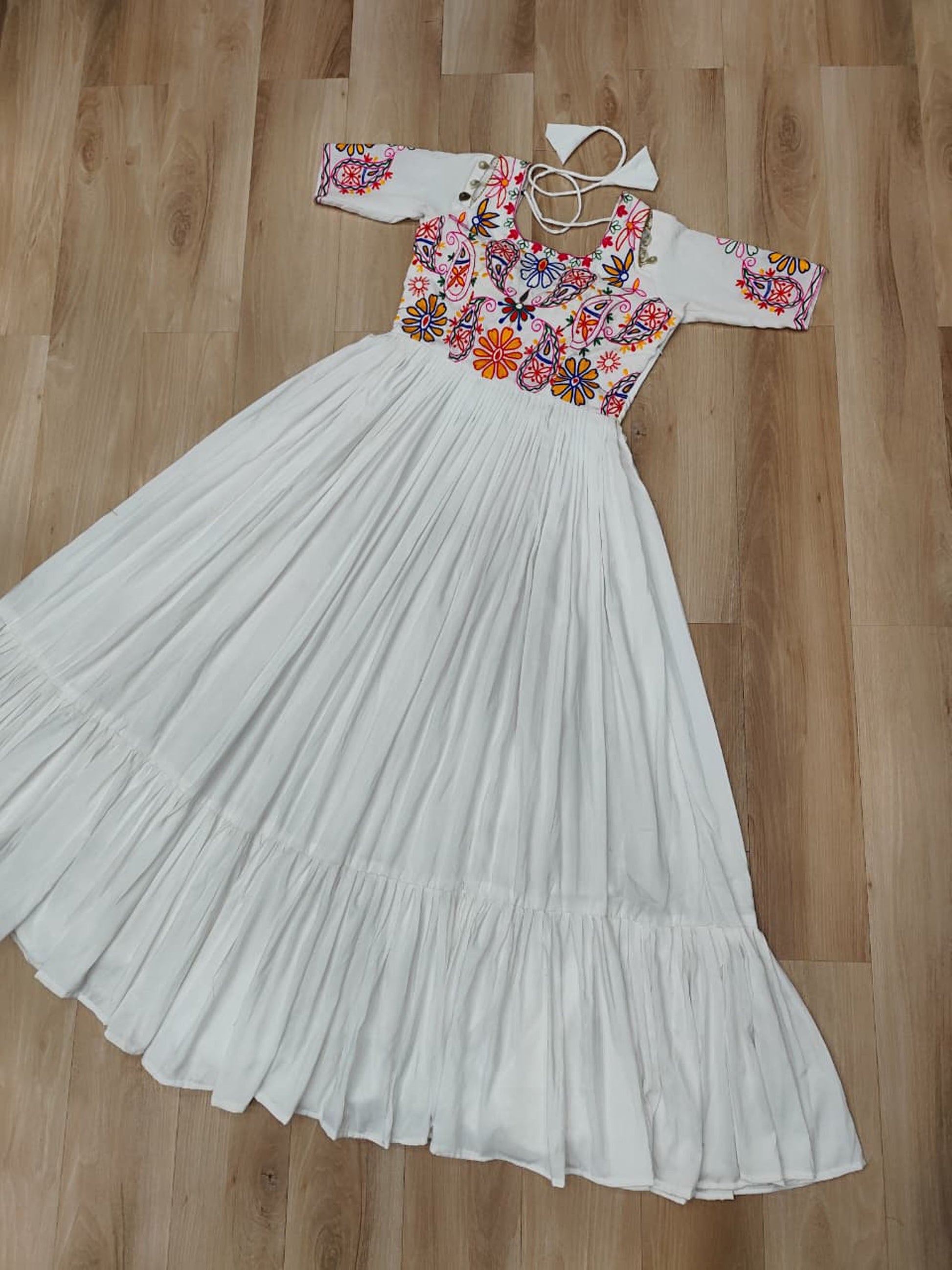 Lorenvalley Fashion White Rayon with Kutchi Gamthi Embroidered Thread Work Gown | Swadesiicart