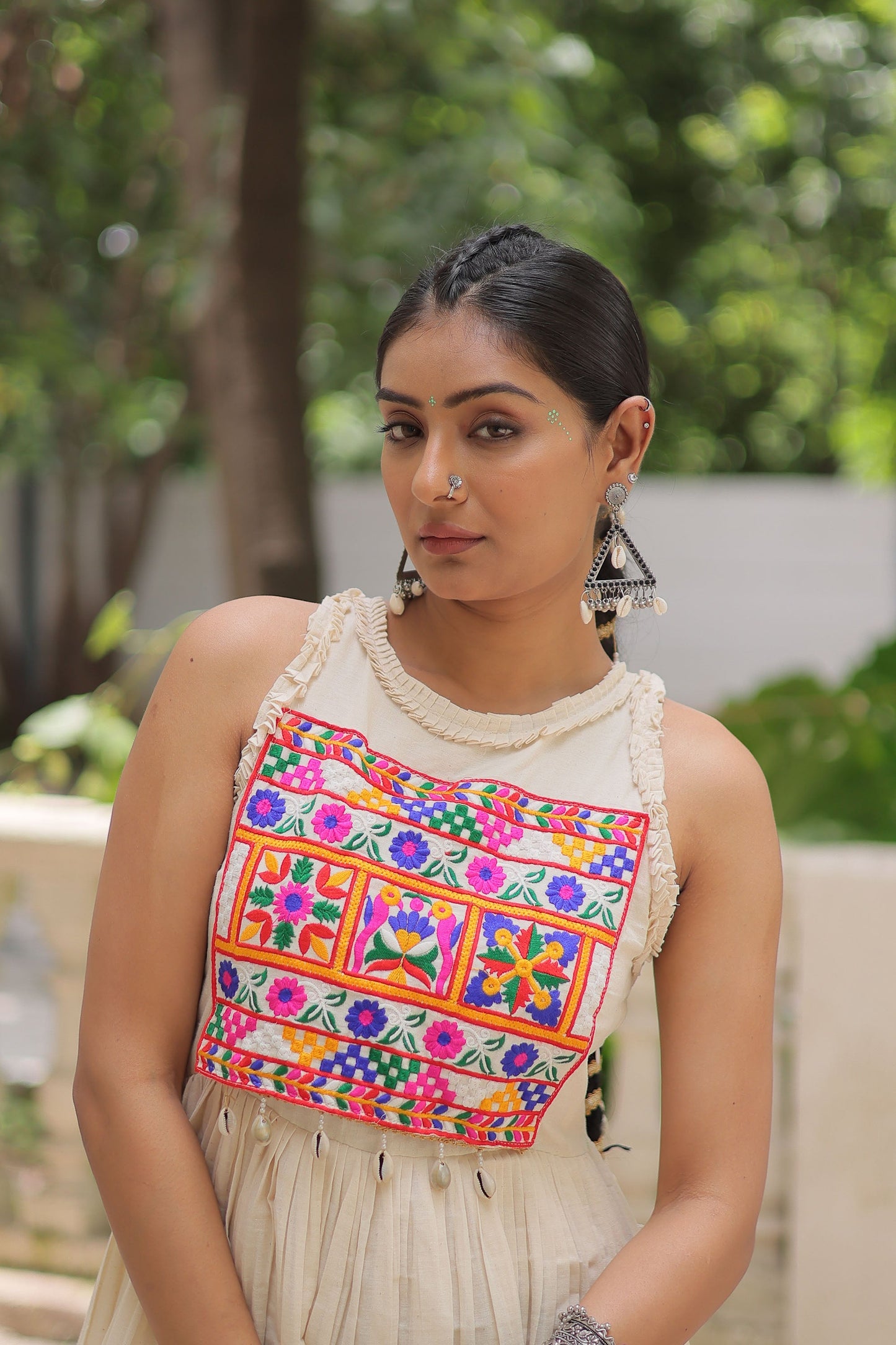 Lorenvalley Fashion Offwhite Kora Cotton with Multi Thread Embroidered Work Gown | Swadesiicart
