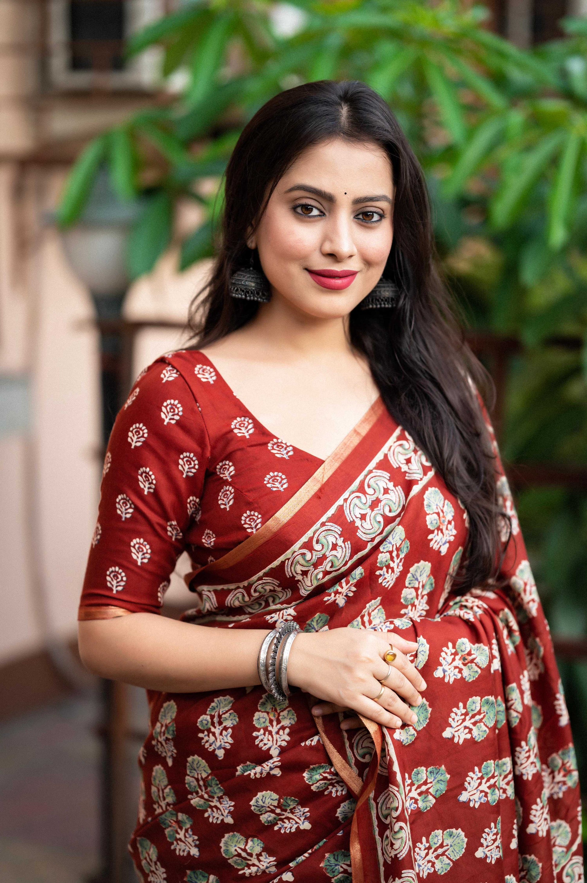 Red Cotton Blend Ajrak Saree with Unstitched Blouse - Hiral Fashion | Swadesiicart