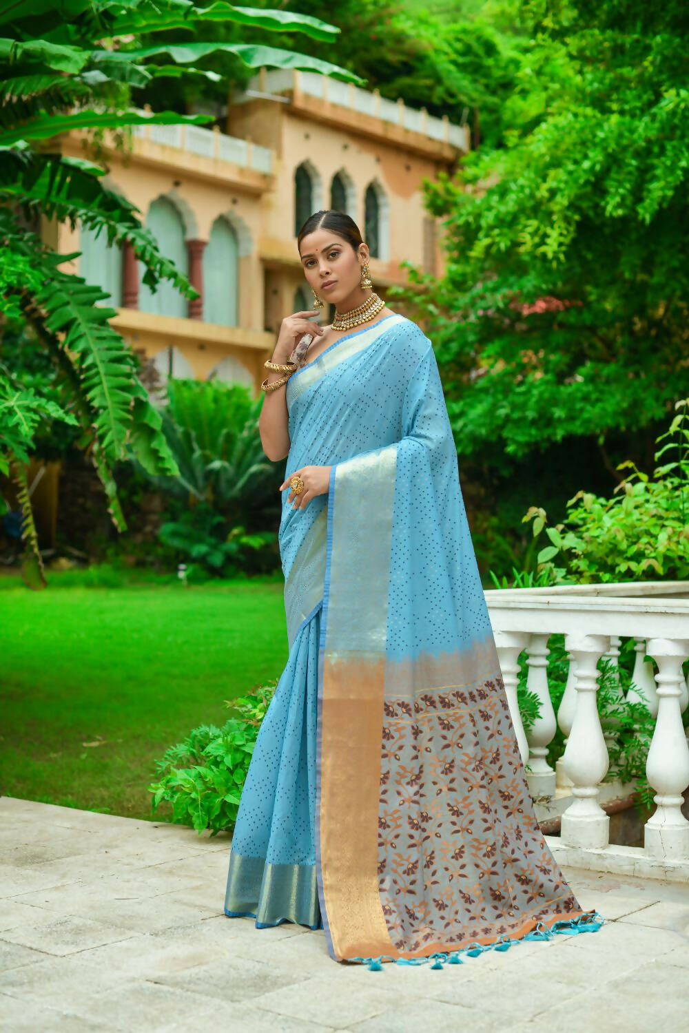Vishnu Weaves Women's Firozi Linen Cotton Bandhani Woven Saree with Blouse - Swadesiicart