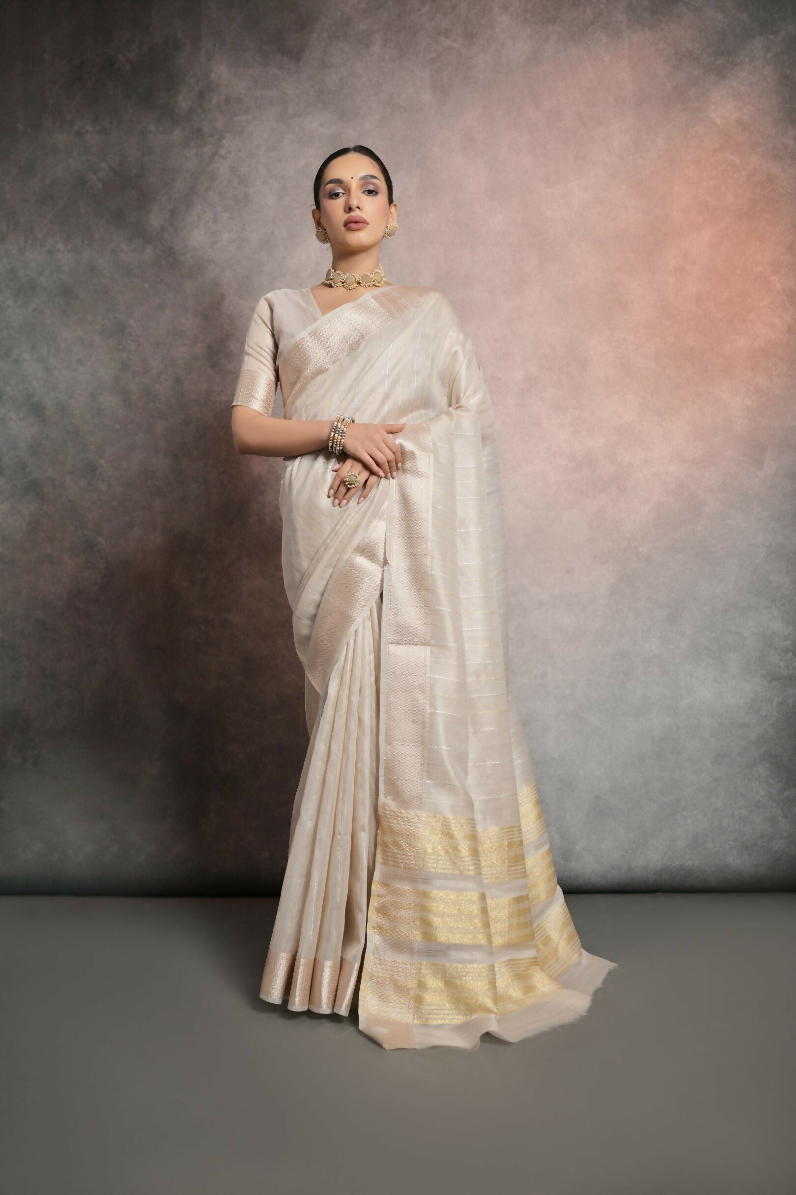Vishnu Weaves Women's Cream Tissue Linen Zari Woven Saree with Blouse - Swadesiicart
