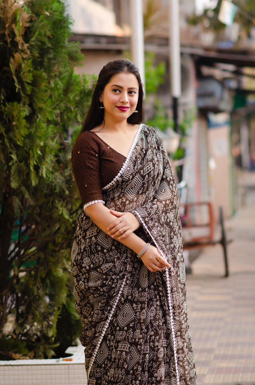 Coffee Poly Georgette Ethnic Motifs Saree with Unstitched Blouse - Hiral Fashion | Swadesiicart