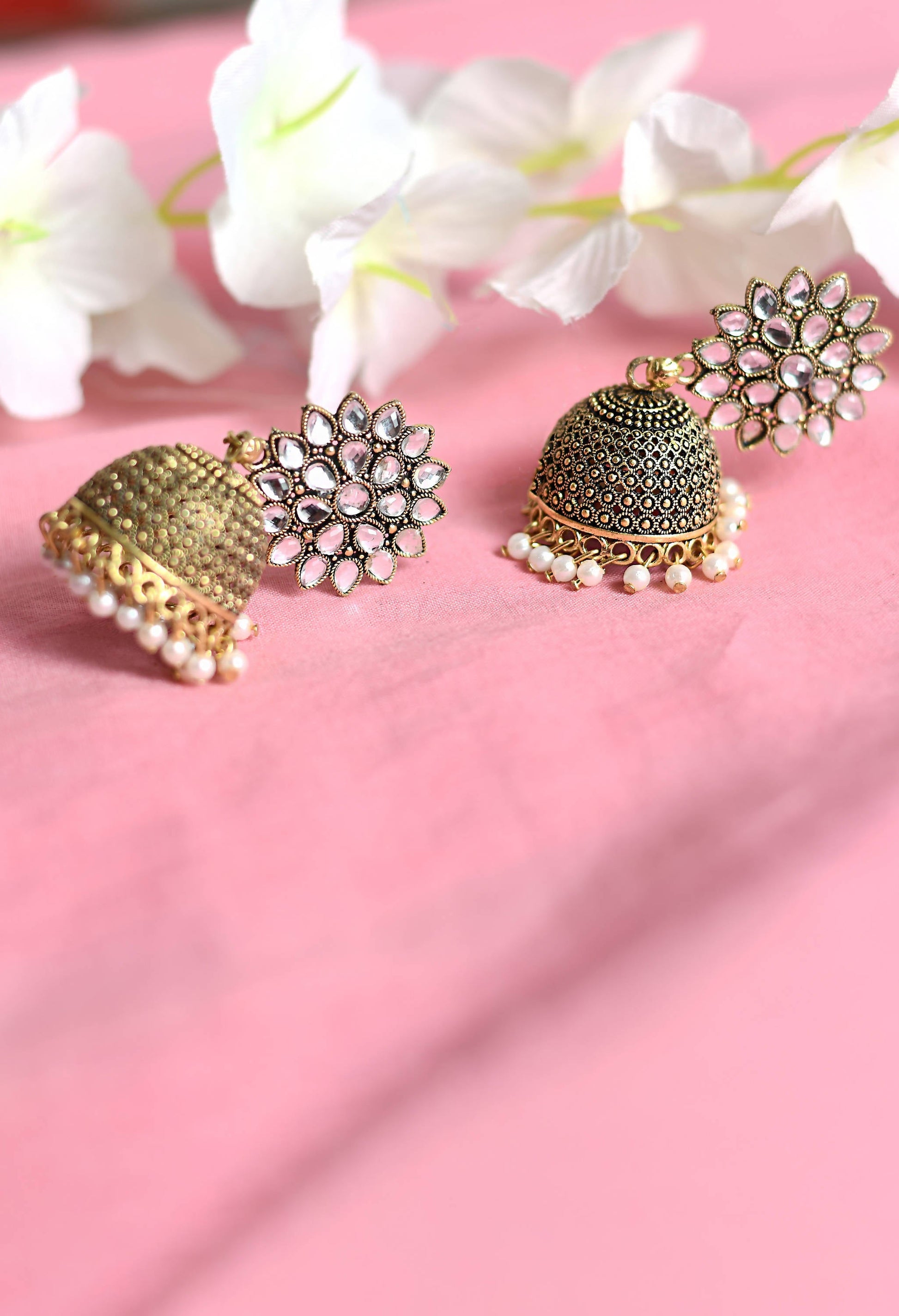 Mominos Fashion Johar Kamal Beautiful Kundan Work Jhumka With White Beads - Swadesiicart