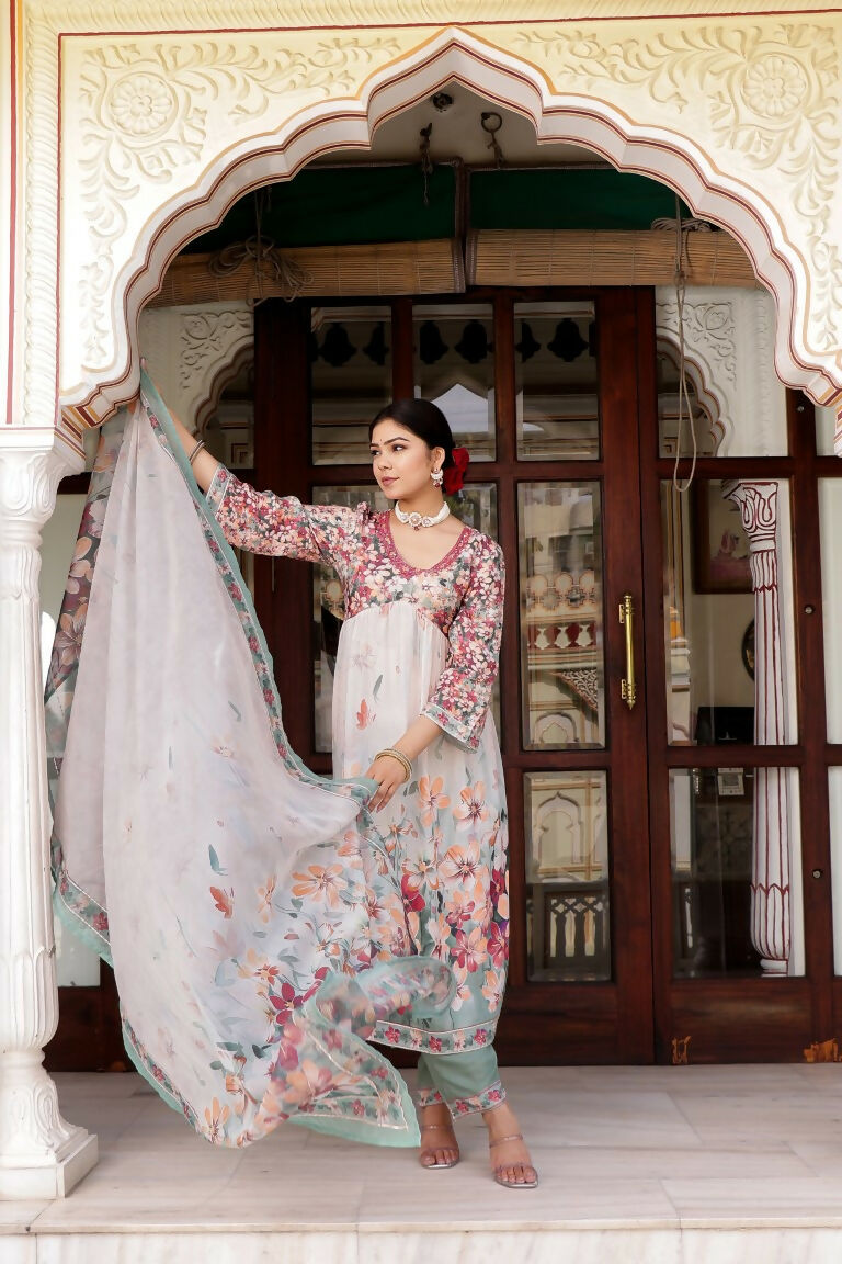 Vaasva Women Maroon Muslin Floral Printed Alia Cut Kurta, Pant & Dupatta set | Swadesiicart