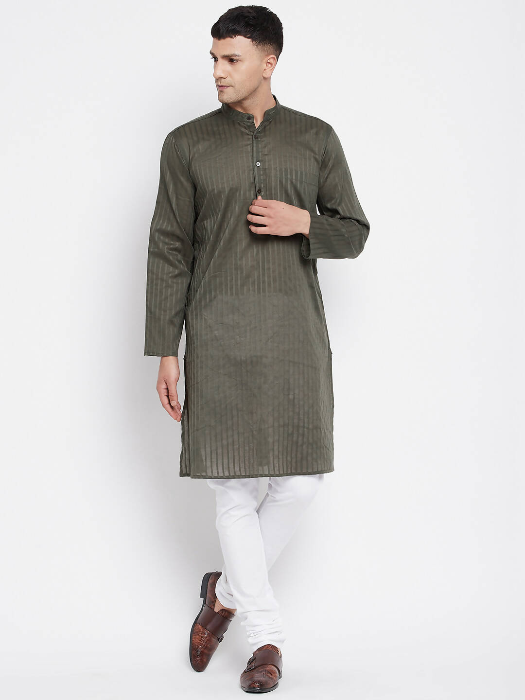Even Apparels Green Men's Pure Cotton Kurta With Band Collar | Swadesiicart