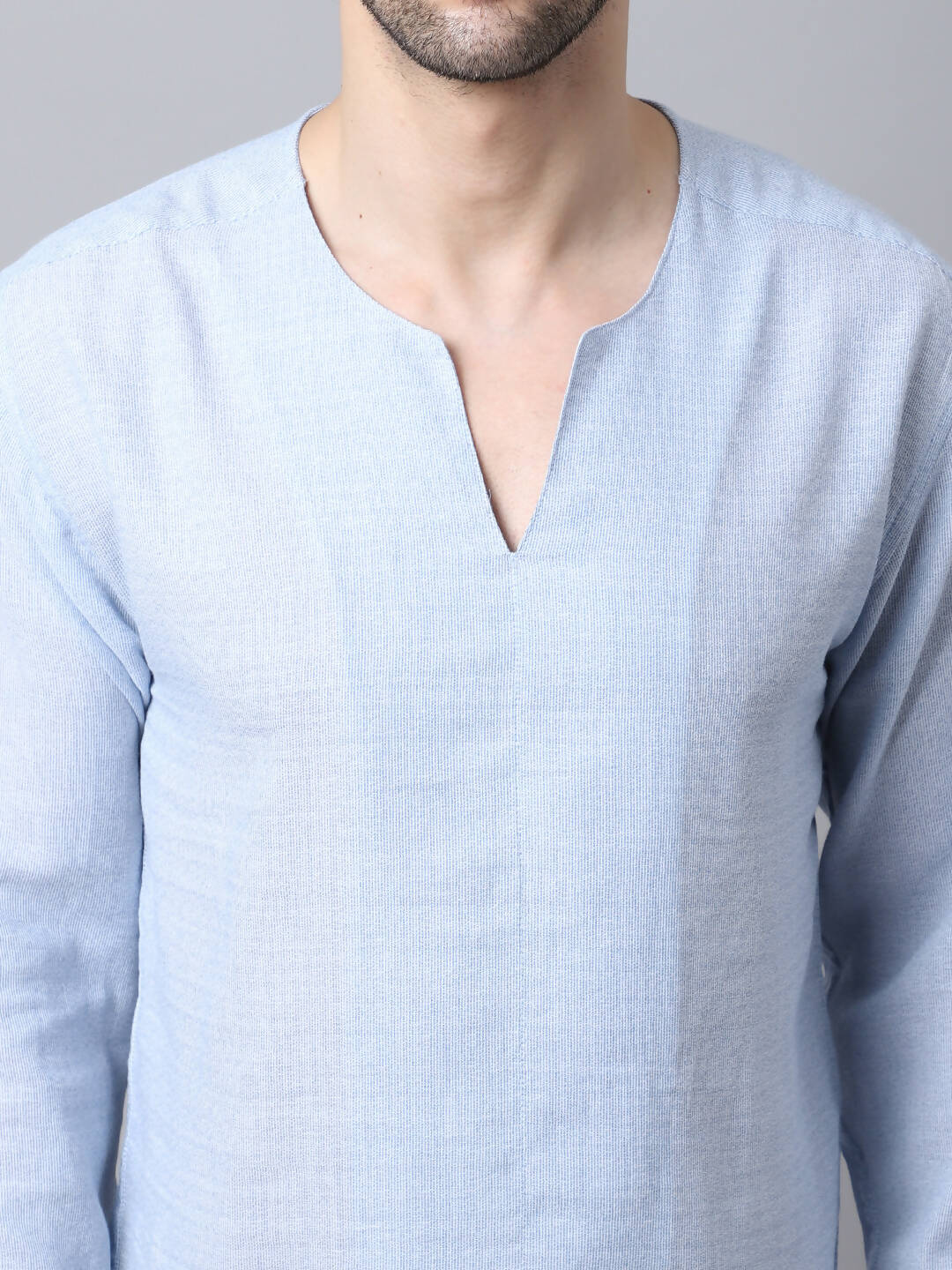 Even Apparels Men's Blue Pure Cotton Round Neck Slit Kurta | Swadesiicart