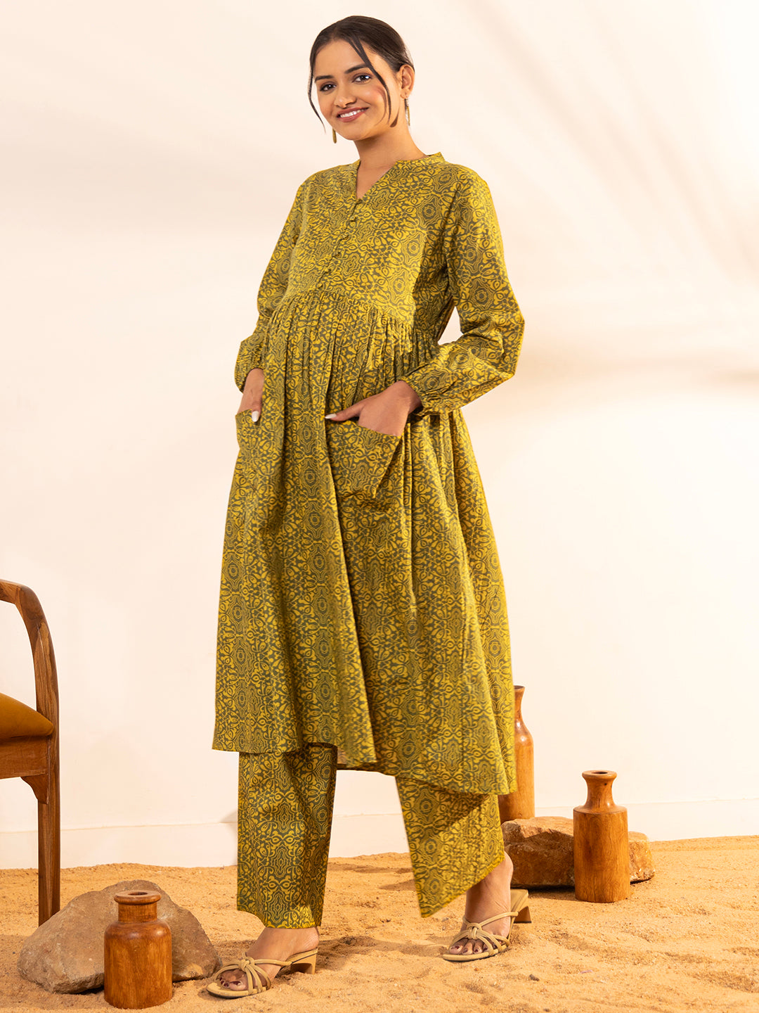Janasya Olive Cotton Printed Gathered Kurta Set | Swadesiicart