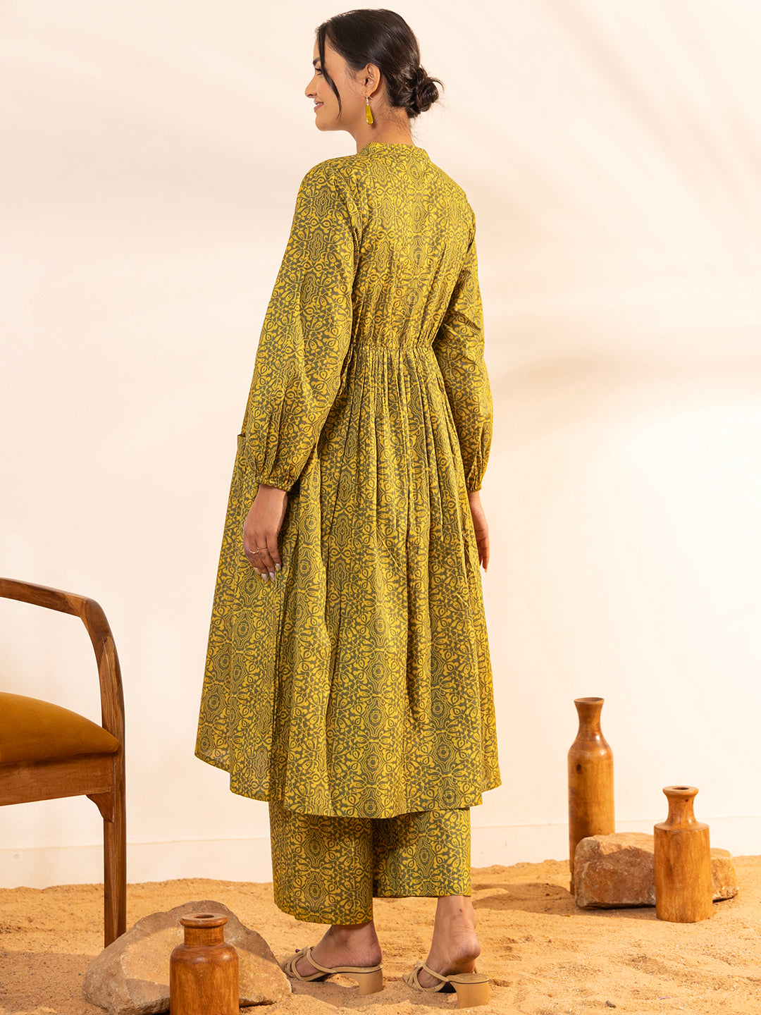 Janasya Olive Cotton Printed Gathered Kurta Set | Swadesiicart