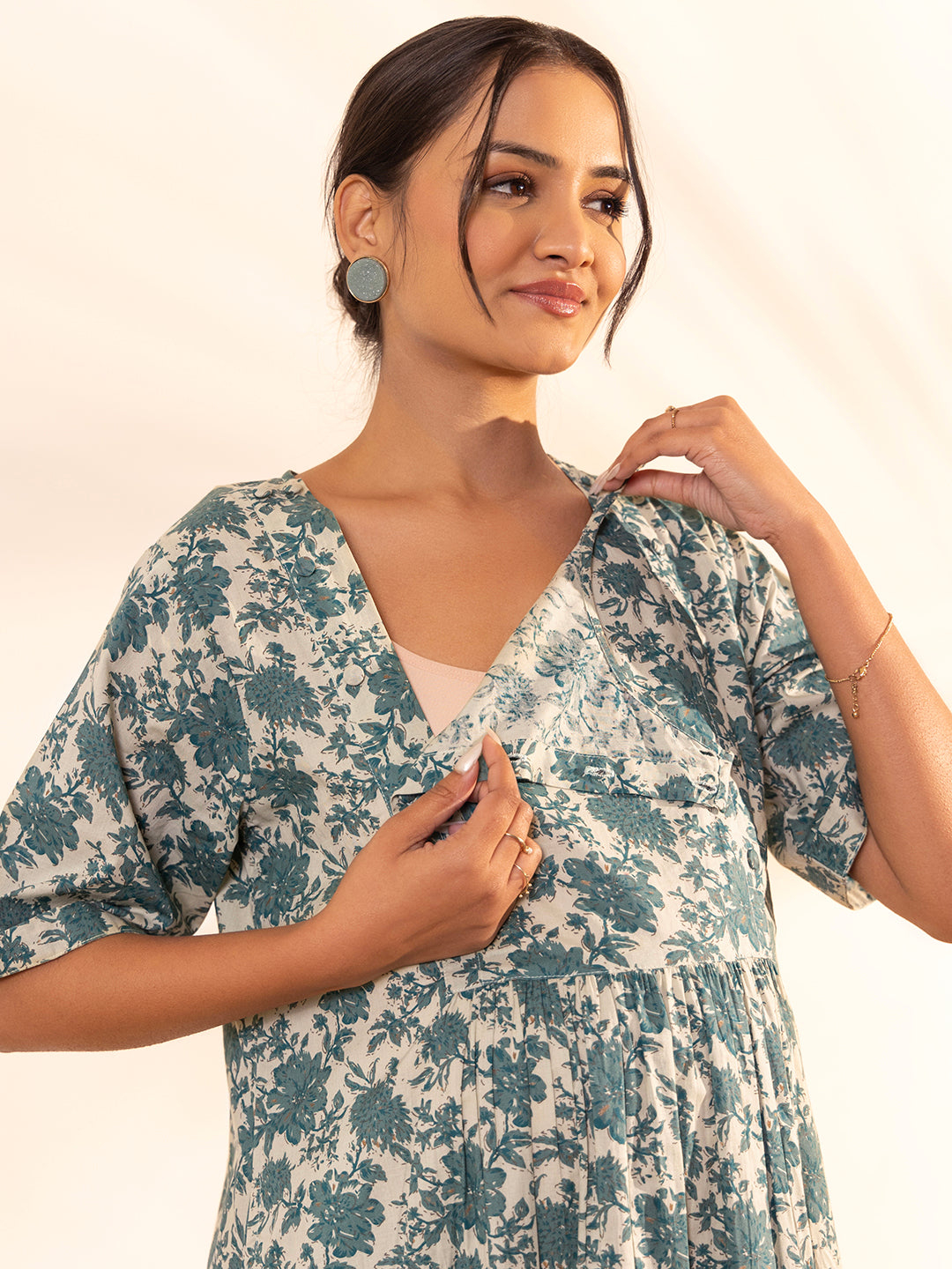 Janasya Beige Cotton Floral Printed Casual Maternity Set | Swadesiicart