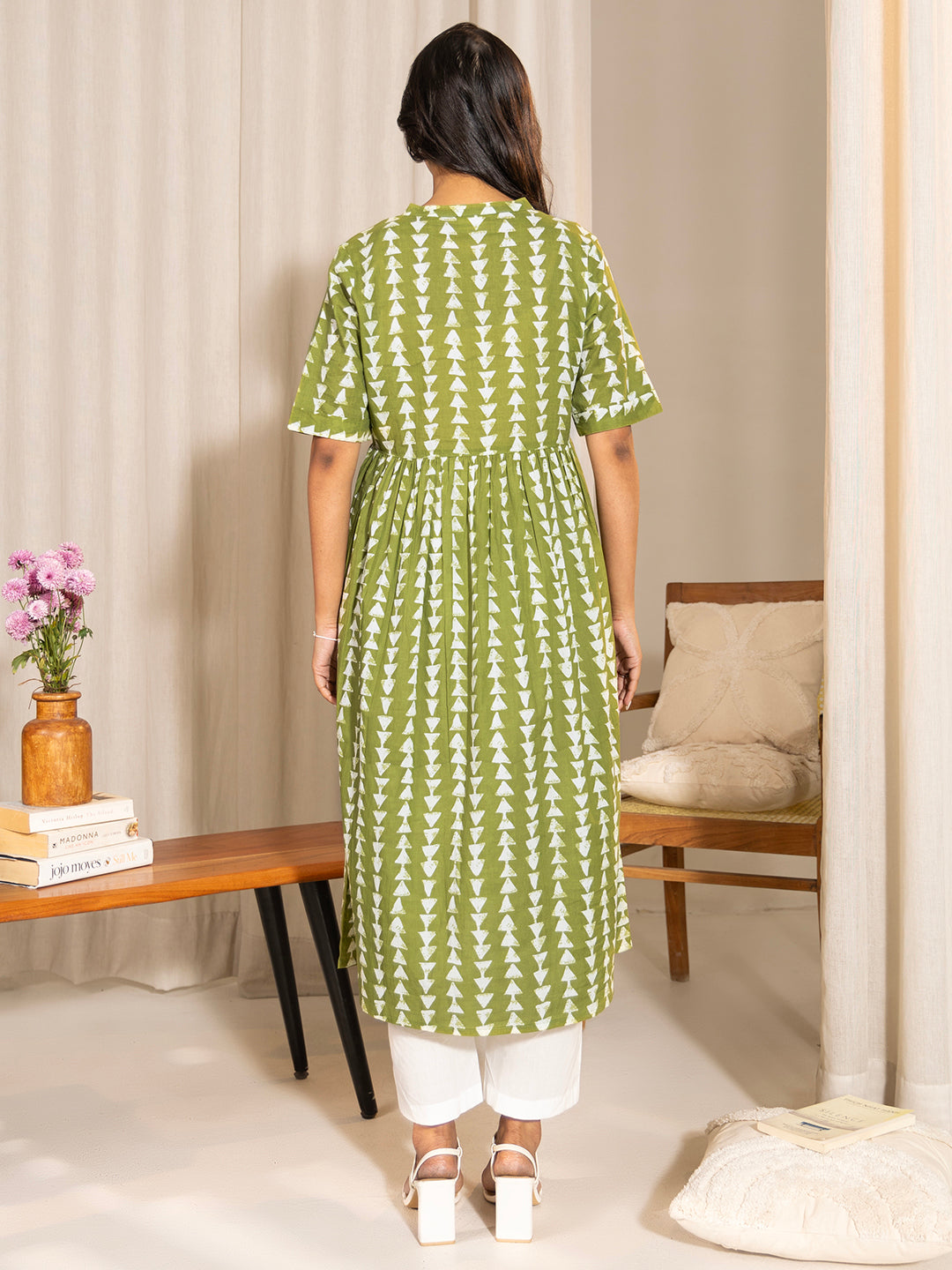 Janasya Green Cotton Block Printed Casual Maternity Kurta | Swadesiicart