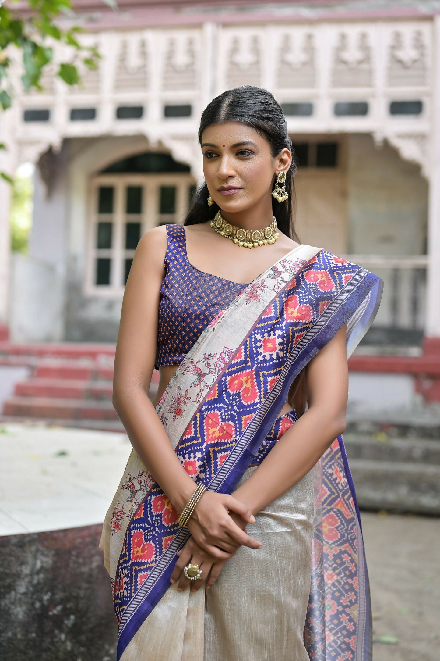 Vishnu Weaves Women's Blue Soft Tussar Silk Small Zari Woven Border Saree with Blouse - Swadesiicart
