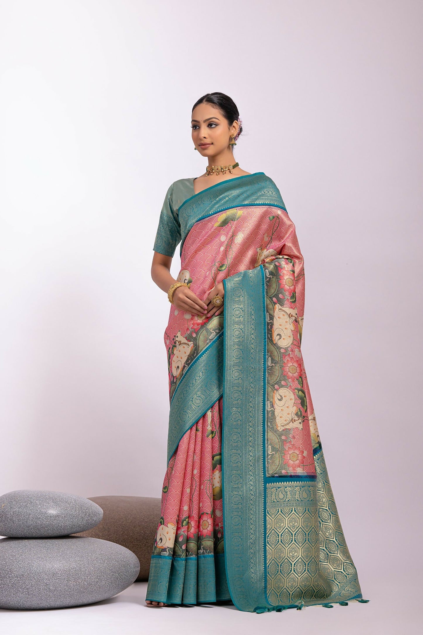 Vishnu Weaves Women's Pink Tissue Silk Zari Woven Saree with Blouse - Swadesiicart