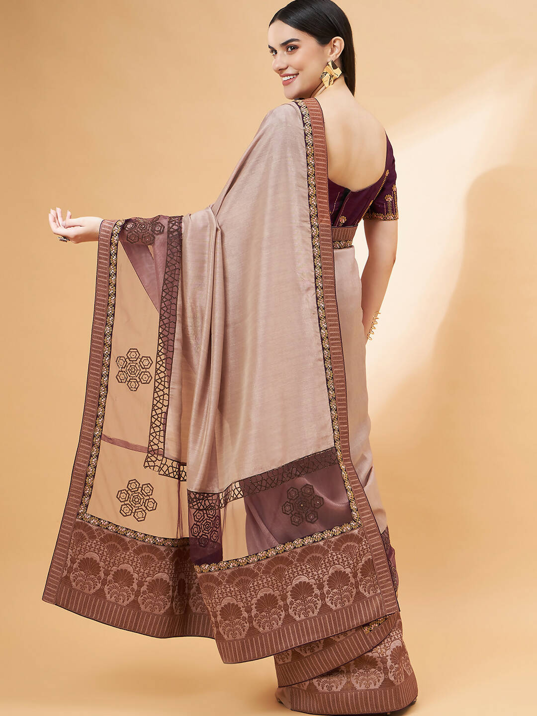 Beige, Purple Tussar Silk Zari, Thread And Cord Embroidery, Laser Cut Applique Saree - Norita Hit Design - Swadesiicart