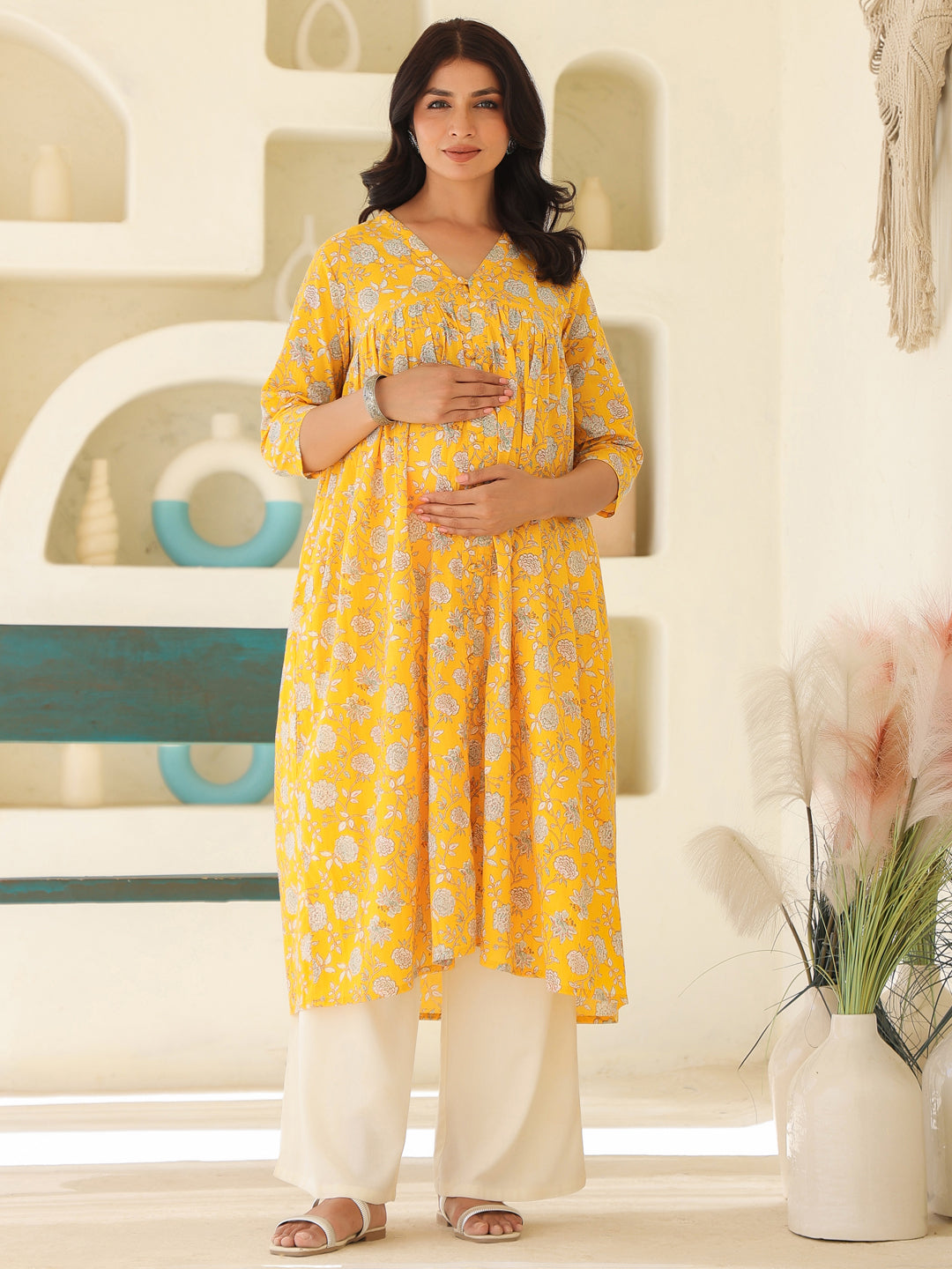 Janasya Bright Cotton Floral Gathered Kurta | Swadesiicart