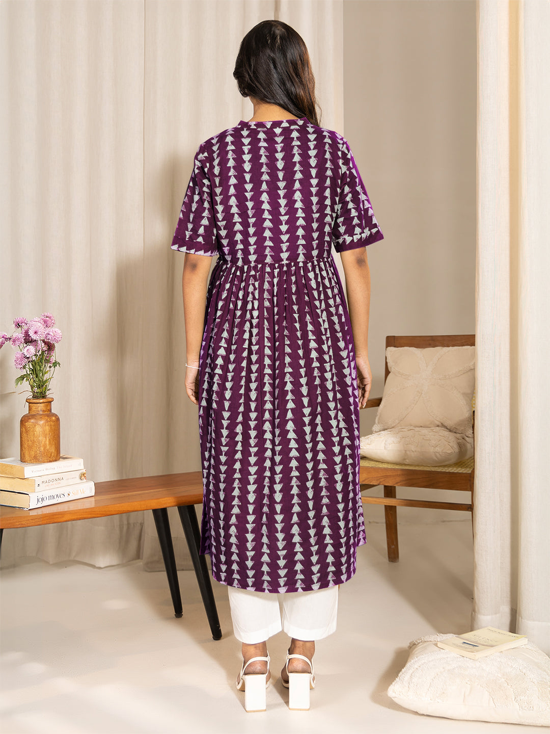 Janasya Dark Cotton Geometric A-Line Kurta - Swadesiicart