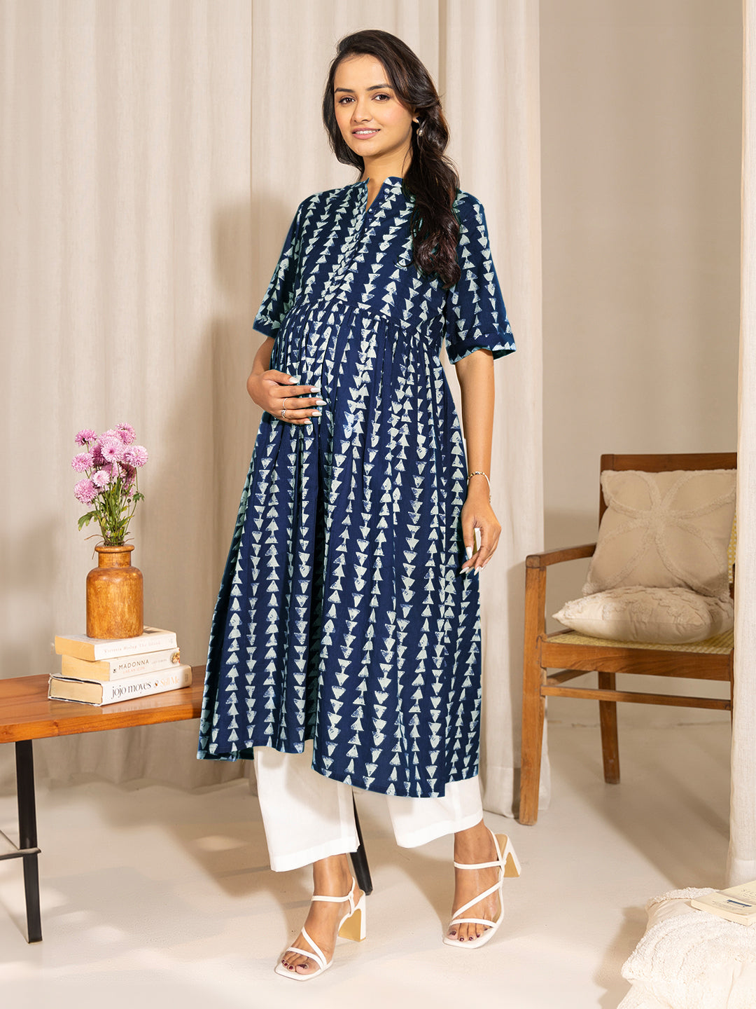 Janasya Dark Cotton Geometric A-Line Kurta - Swadesiicart