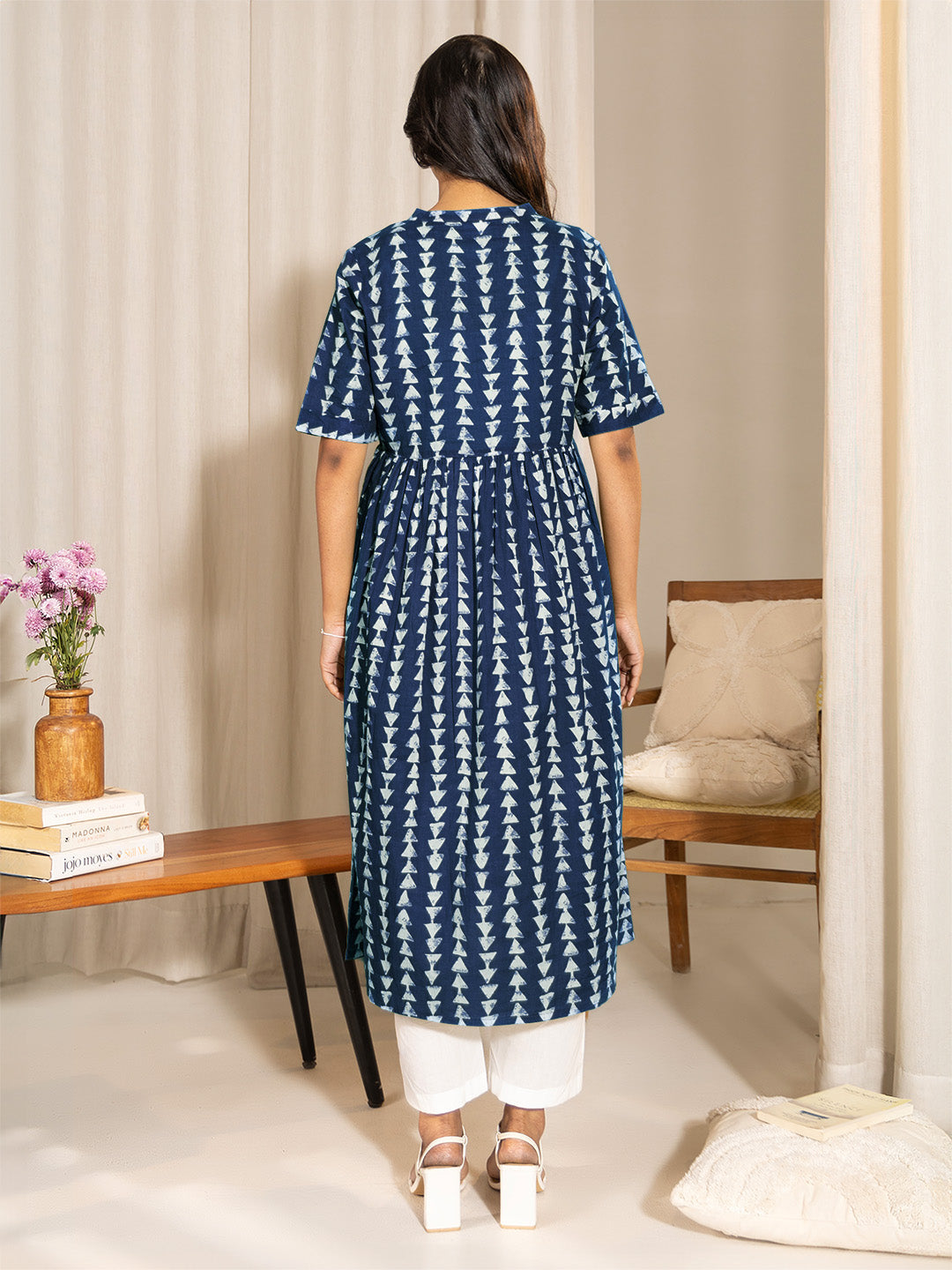Janasya Dark Cotton Geometric A-Line Kurta - Swadesiicart