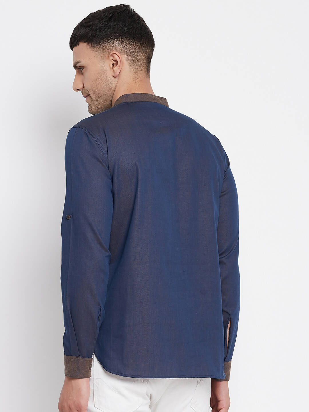 Even Apparels Pure Cotton Blue Men's Kurta With Band Collar | Swadesiicart