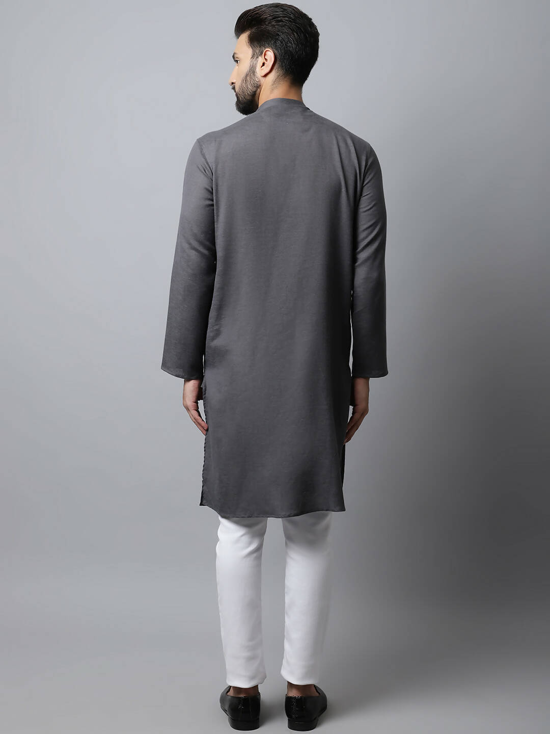 Even Apparels Grey Color Pure Cotton Men's Kurta With Side Placket (SLD1202) | Swadesiicart