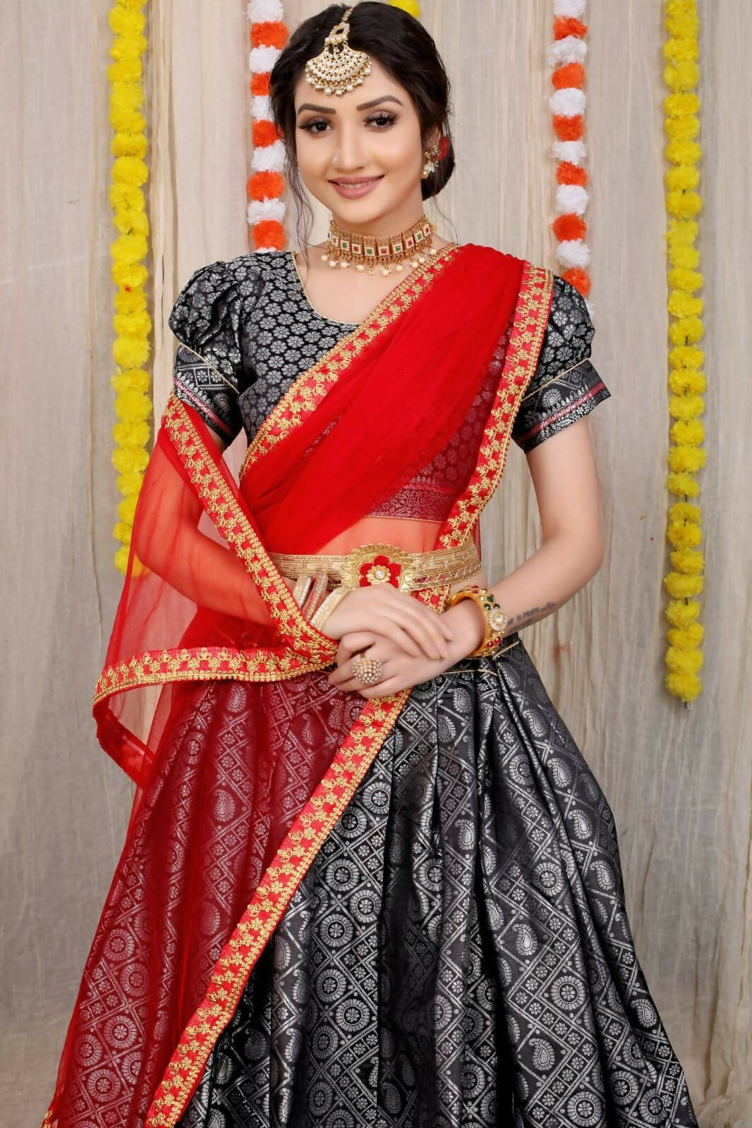 DEIANA'S Beautiful Pure Jari Silk Weaving Lehengha Choli - Black | Swadesiicart
