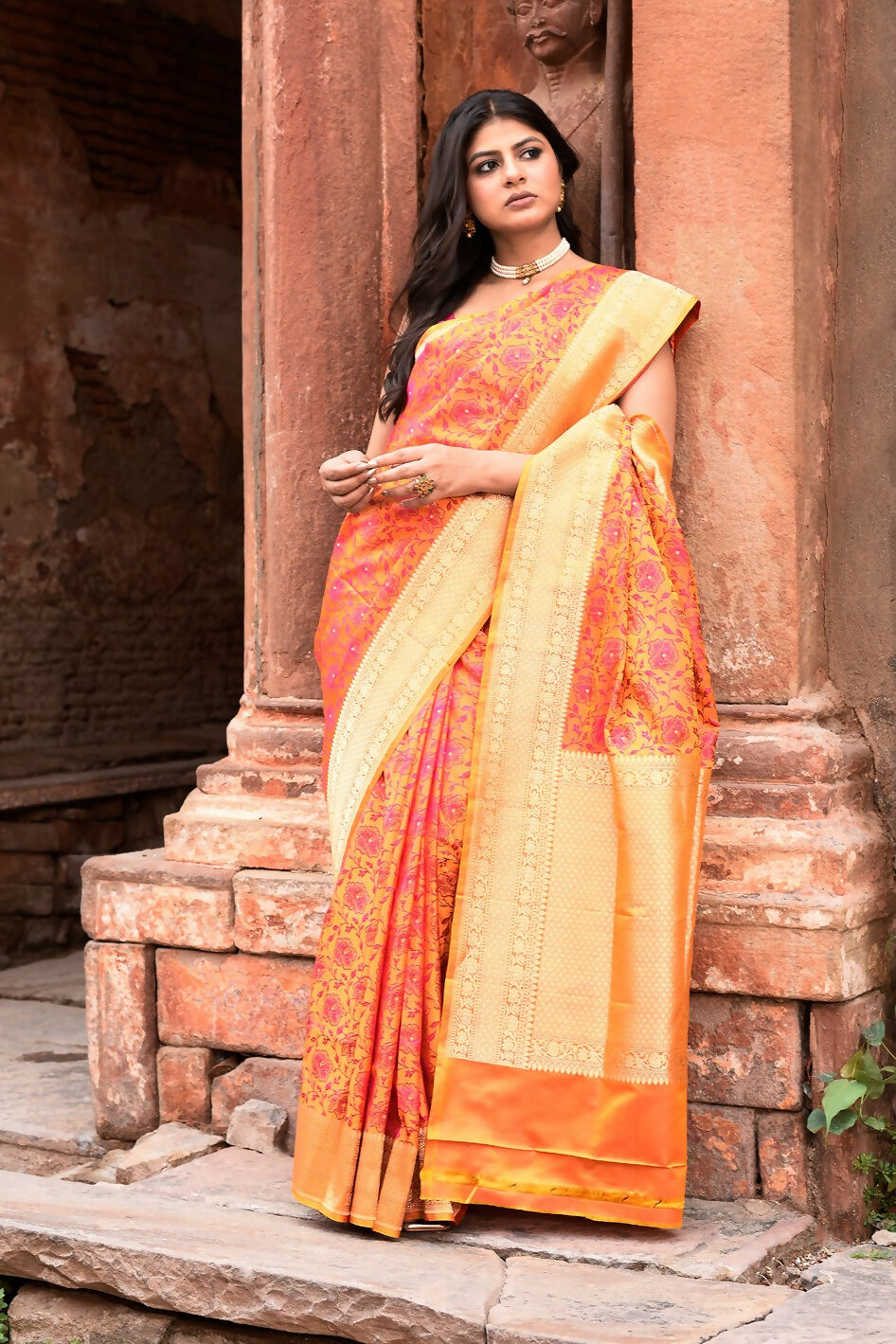 Joban Fashion Tangent Banarasi Katan Pure Handloom Banarasi Silk Saree | Swadesiicart