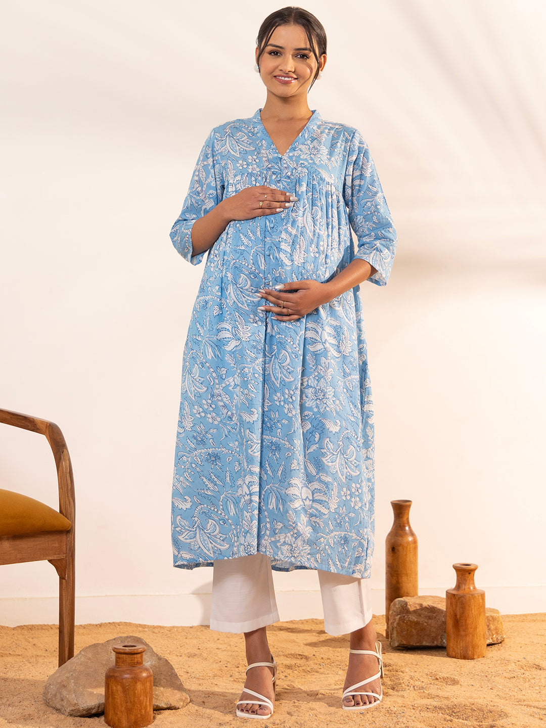 Janasya Sky Blue Cotton Floral Printed Casual Maternity Kurta | Swadesiicart