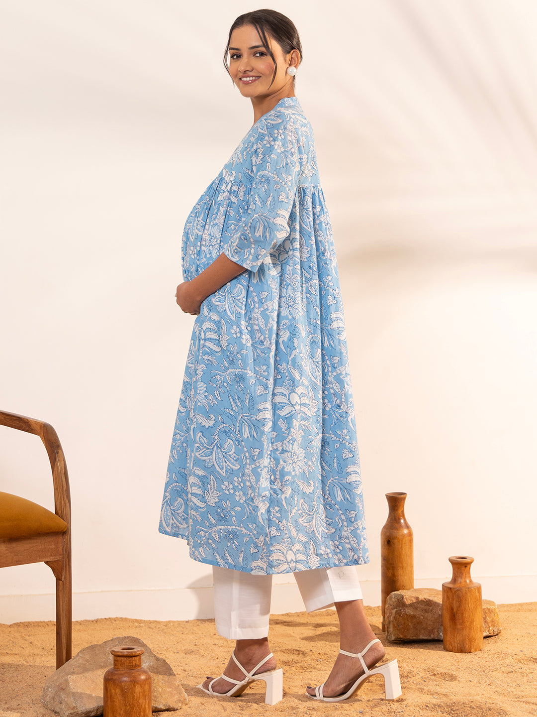 Janasya Sky Blue Cotton Floral Printed Casual Maternity Kurta | Swadesiicart